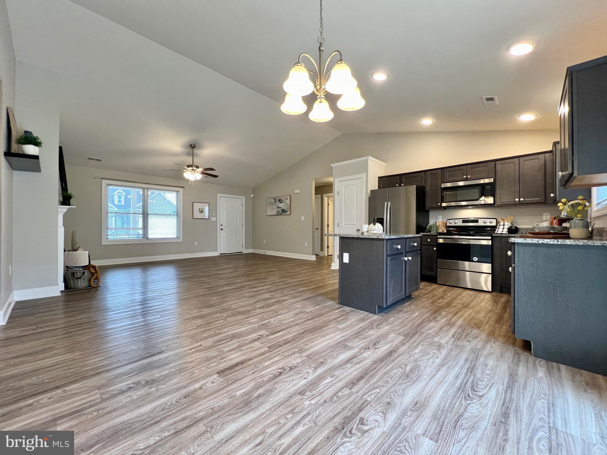 BRIDLE CREEK - Residential