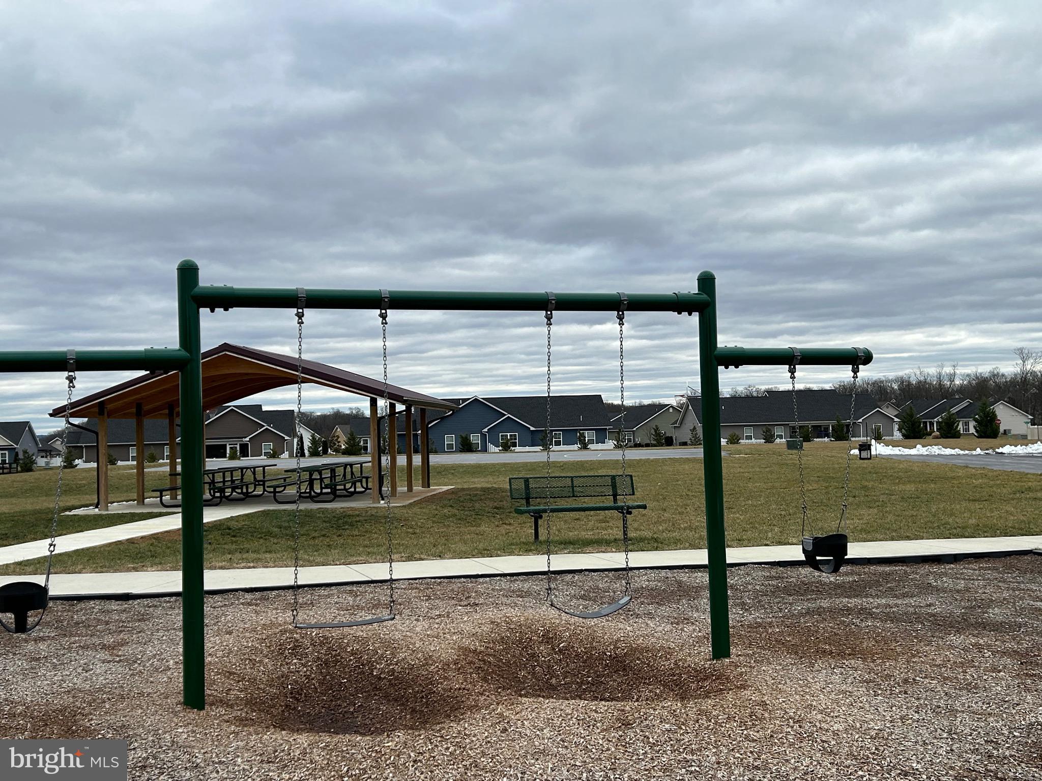 BRIDLE CREEK - Residential