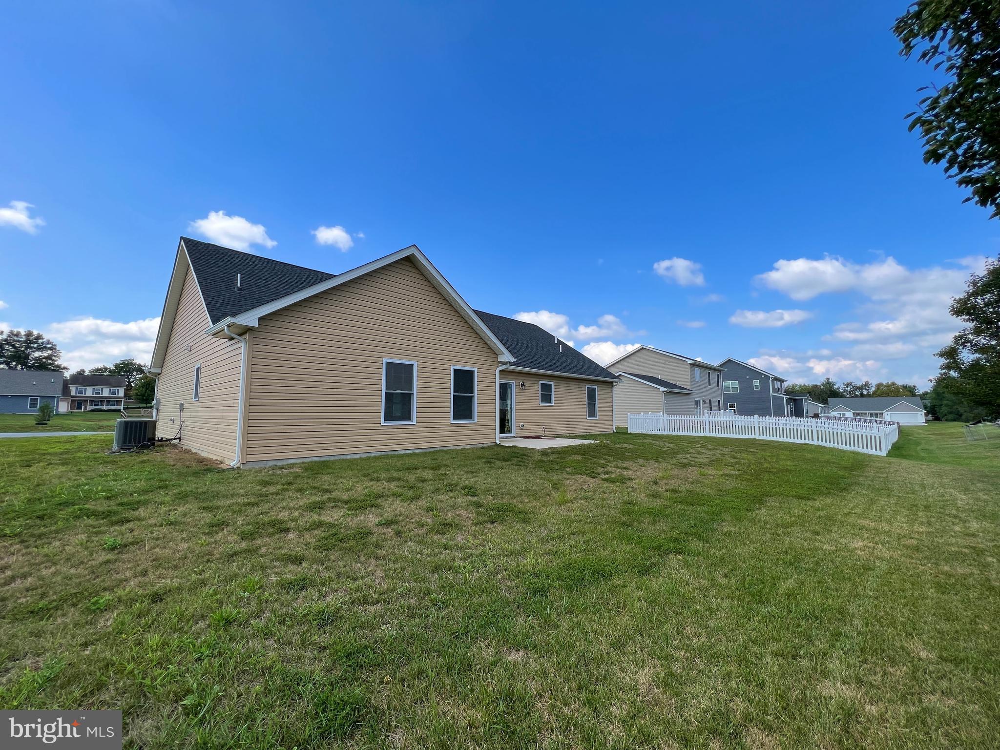 BRIDLE CREEK - Residential