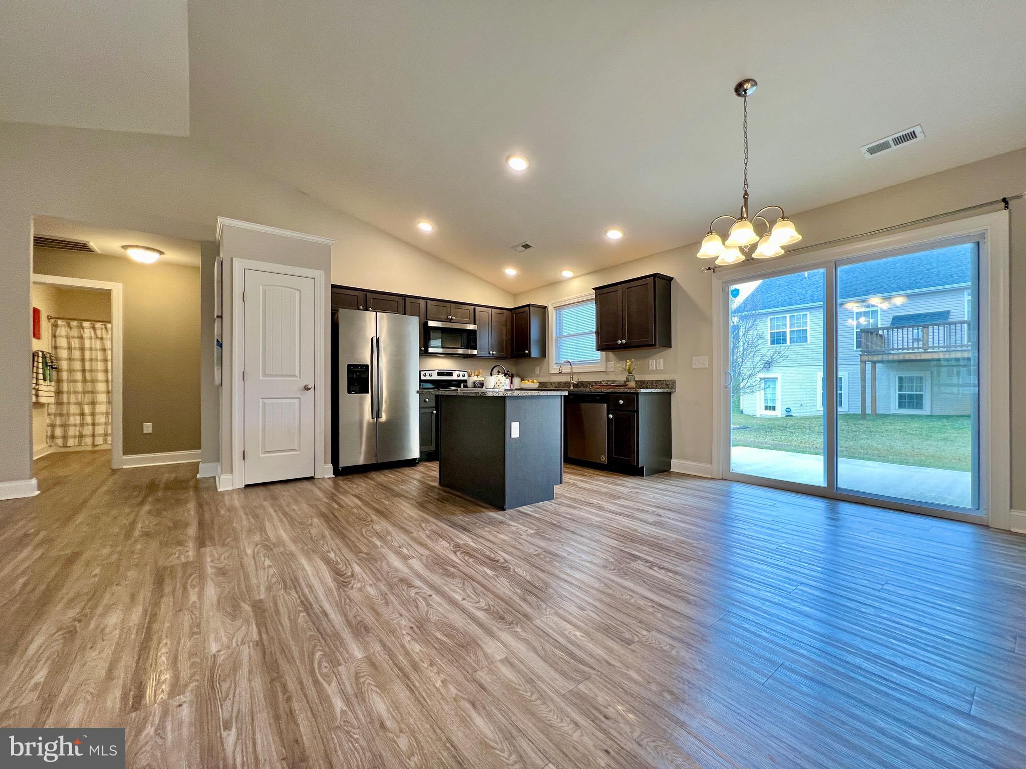 BRIDLE CREEK - Residential