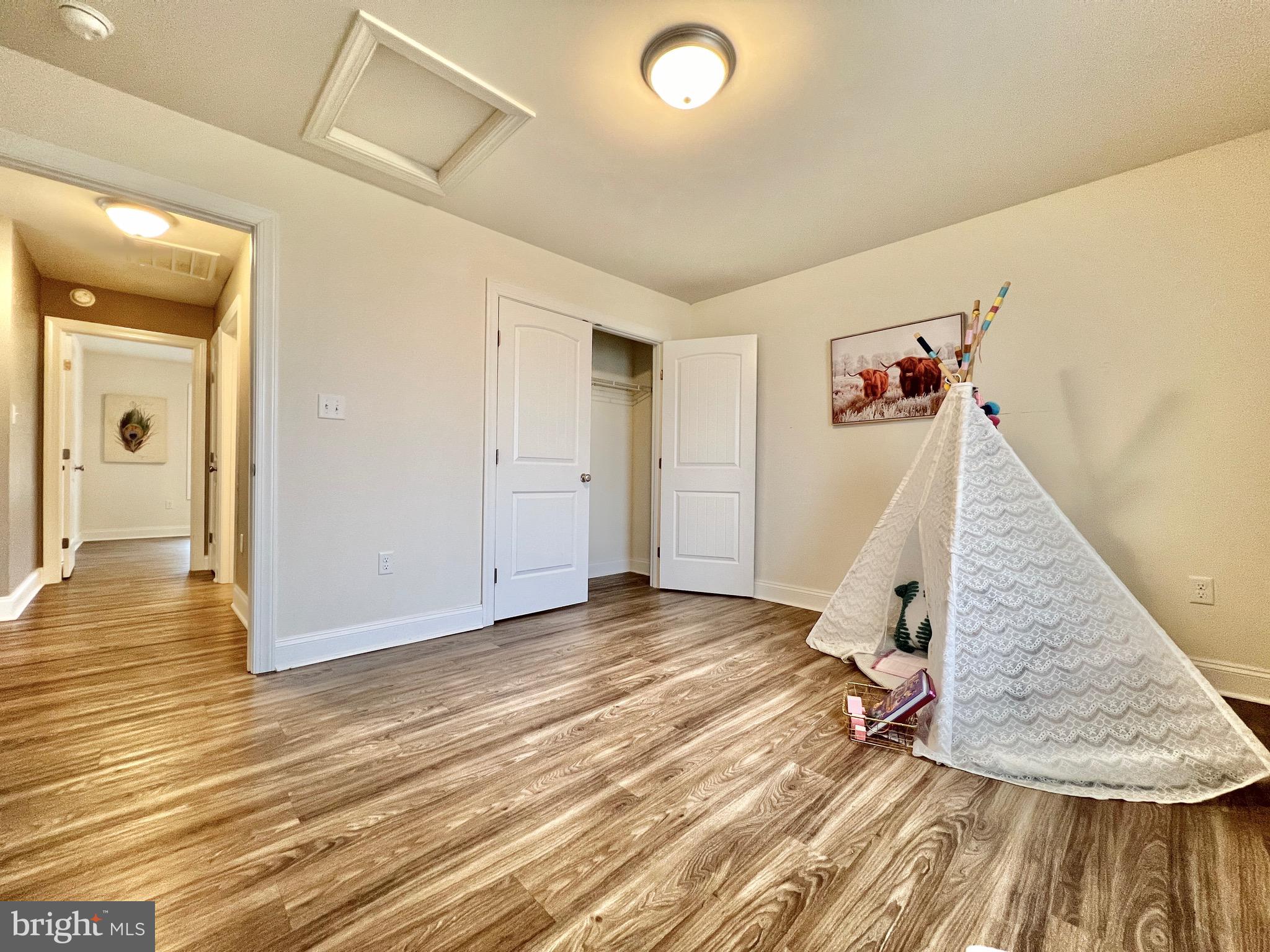 BRIDLE CREEK - Residential