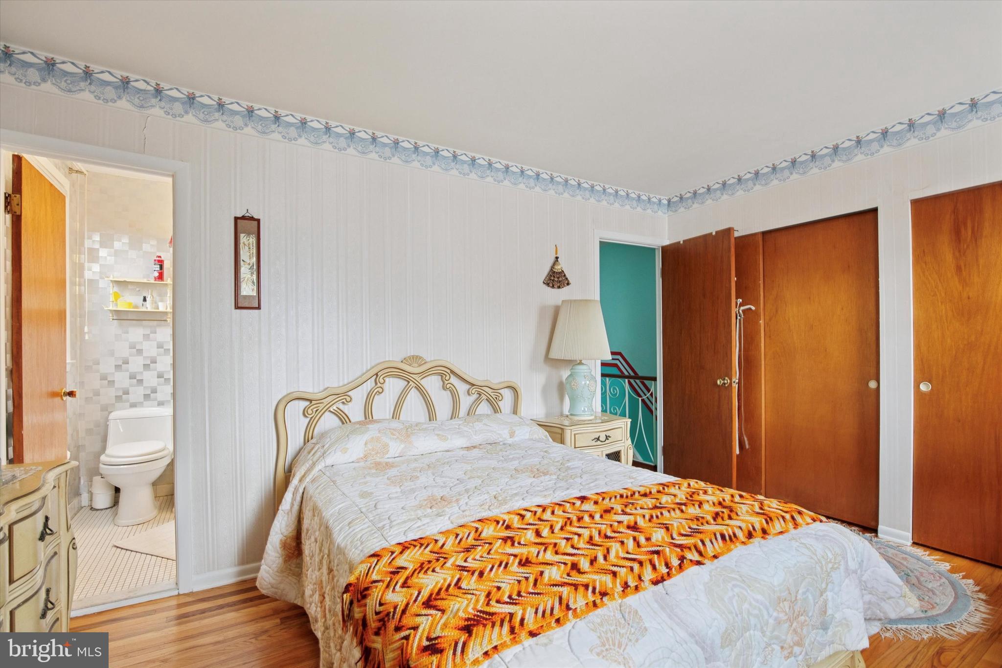 ROXBOROUGH - Residential