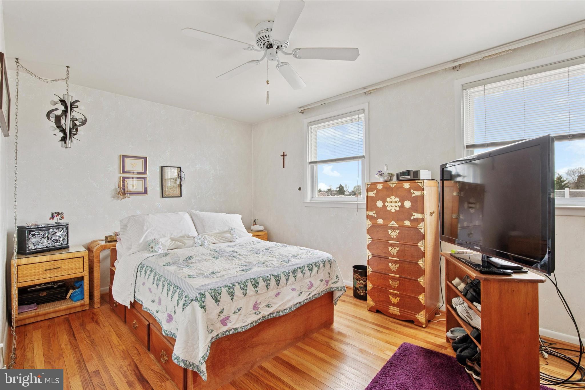 ROXBOROUGH - Residential