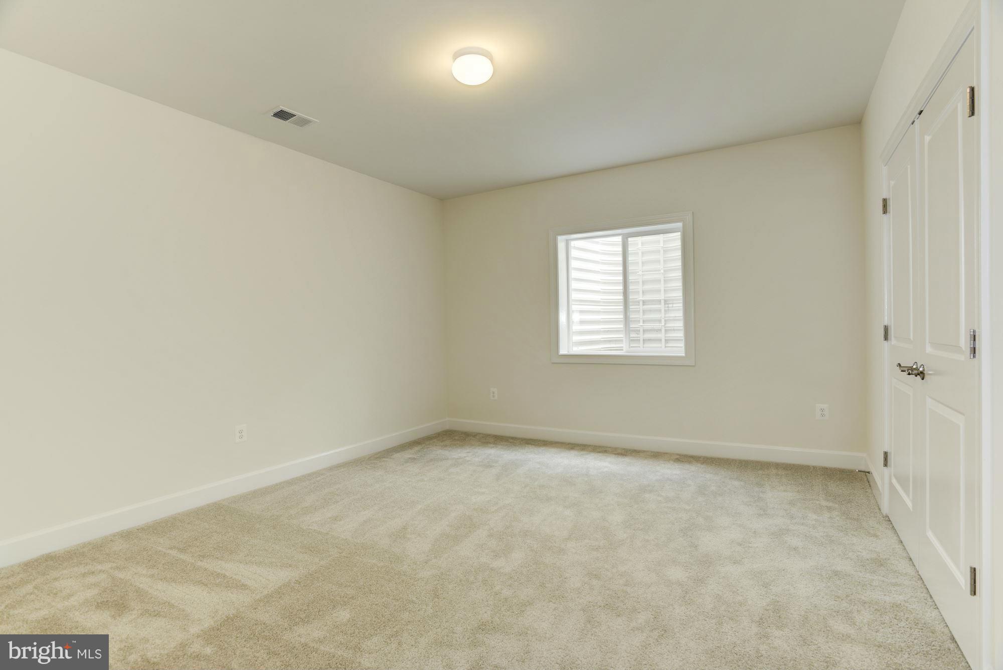 CHESTERBROOK GARDENS - Residential