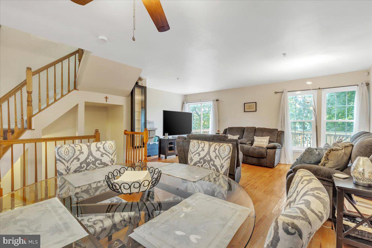 PENNSYLVANIA CROSSING - Residential