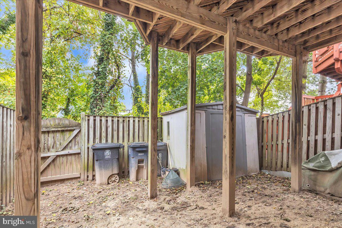 PENNSYLVANIA CROSSING - Residential