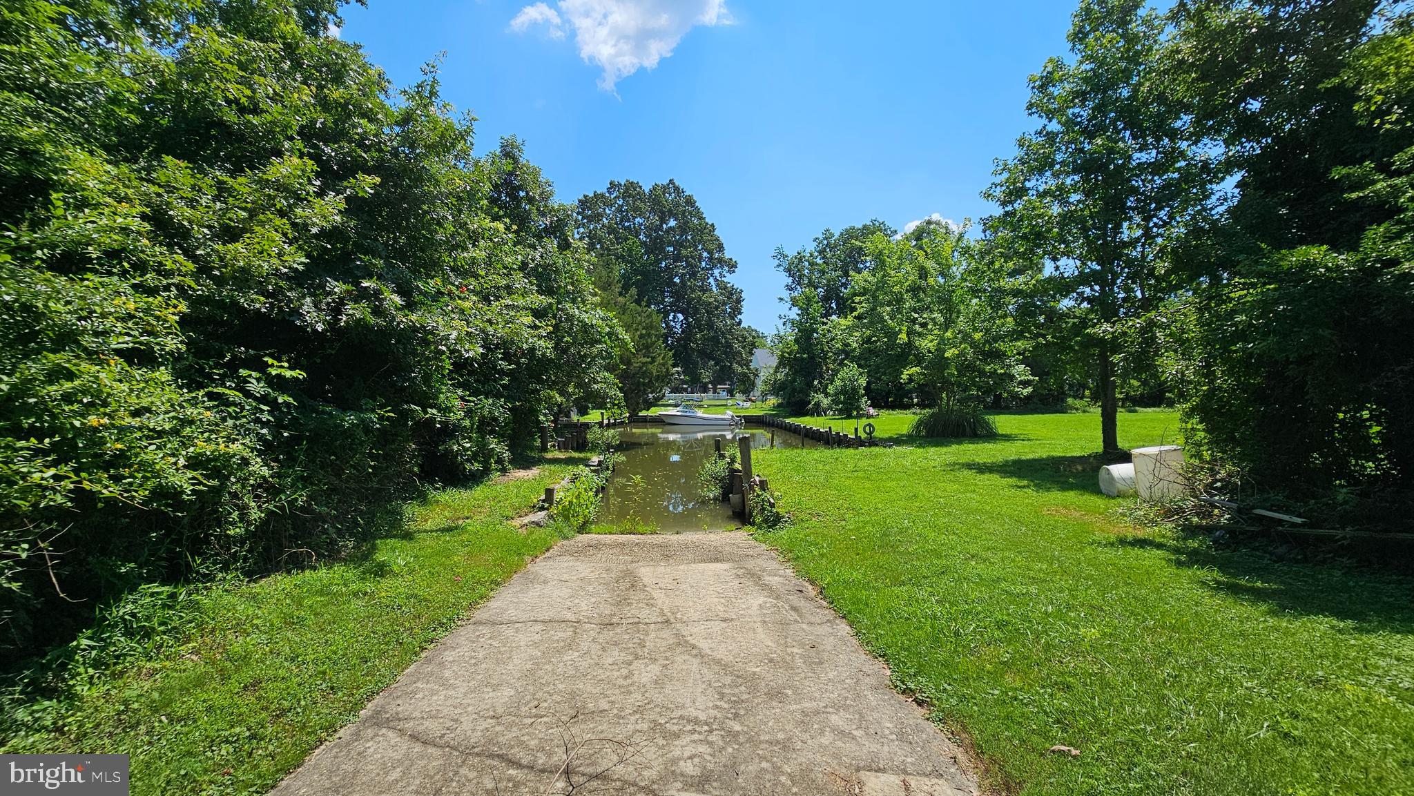 WEST RIVER - Residential