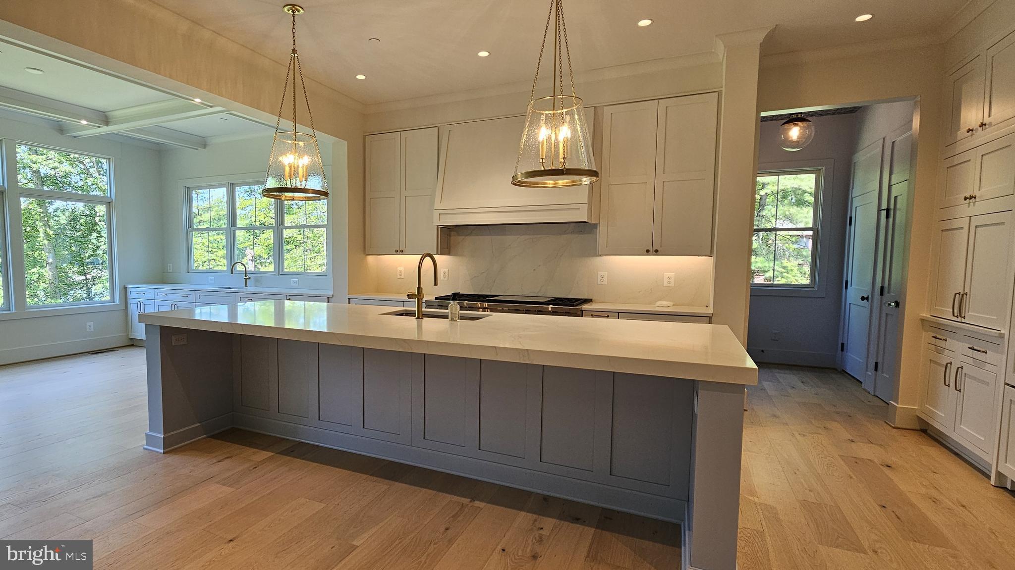 WEST RIVER - Residential