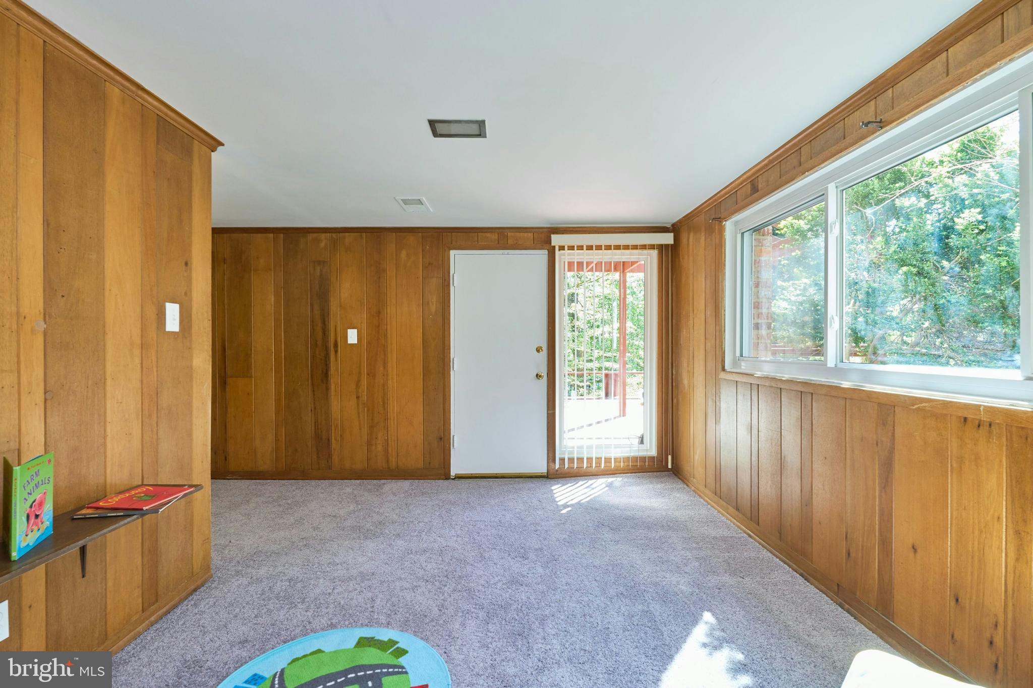 DOWDEN TERRACE - Residential