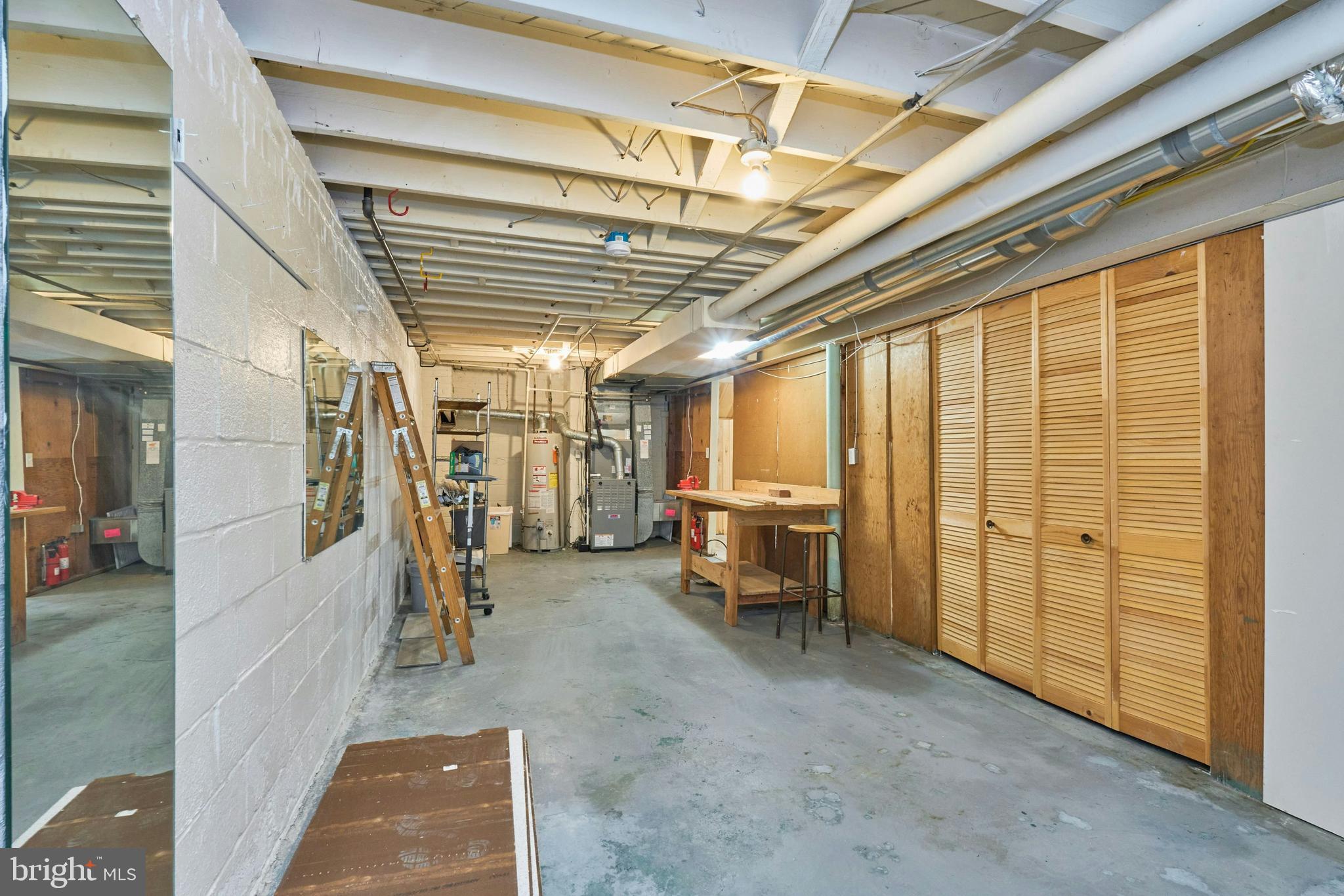 DOWDEN TERRACE - Residential