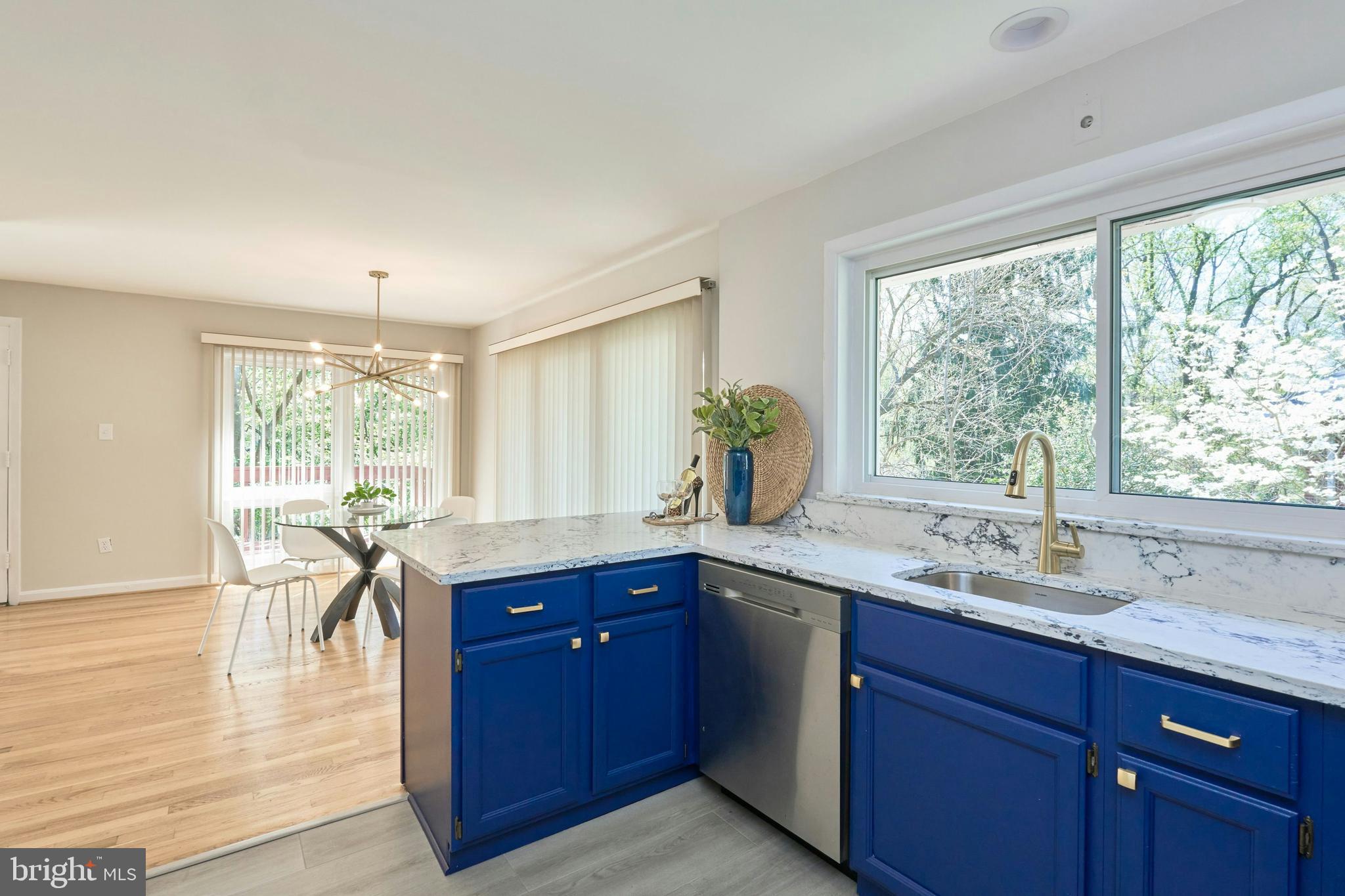 DOWDEN TERRACE - Residential