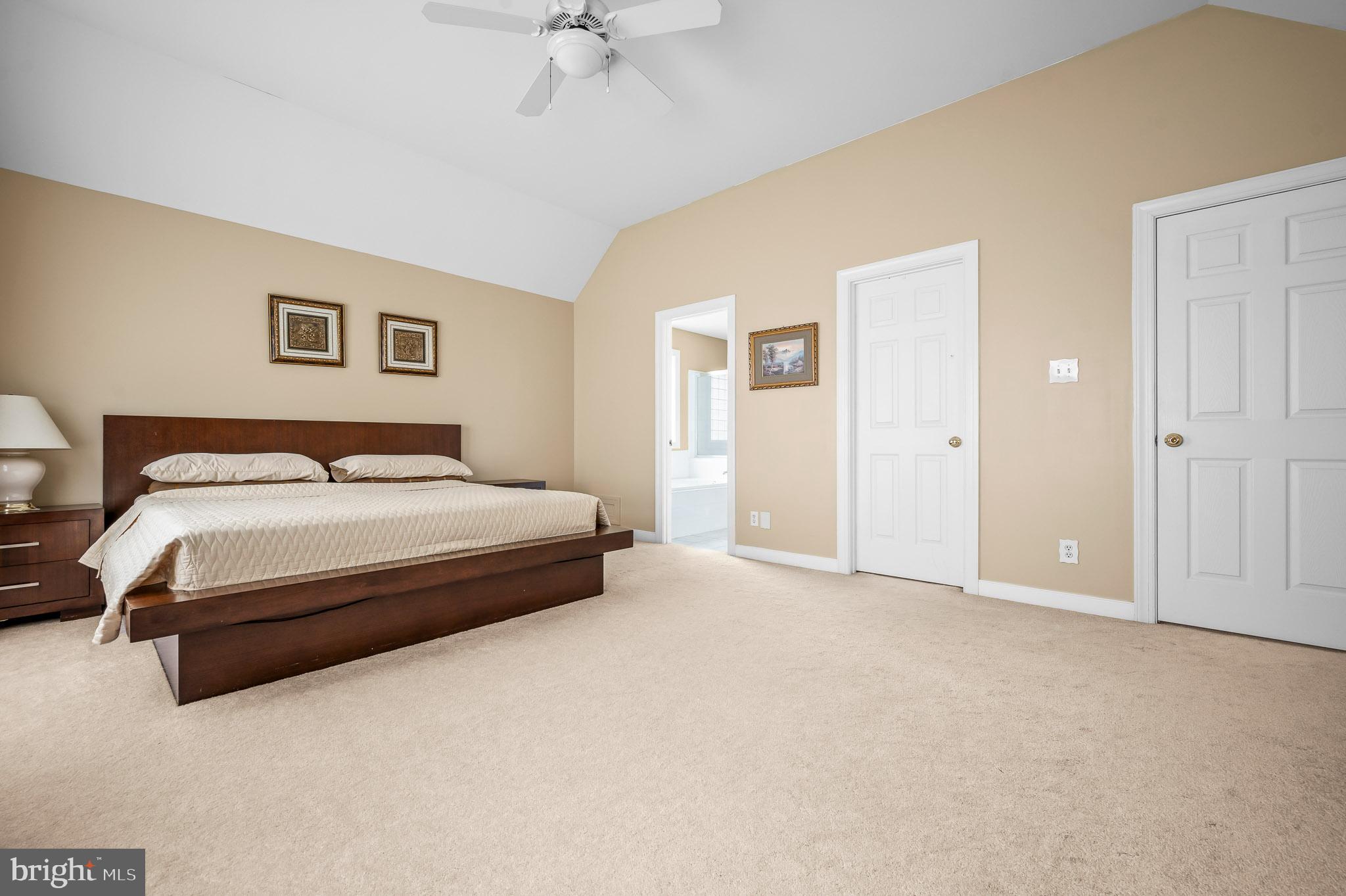 RIVERS BEND - Residential