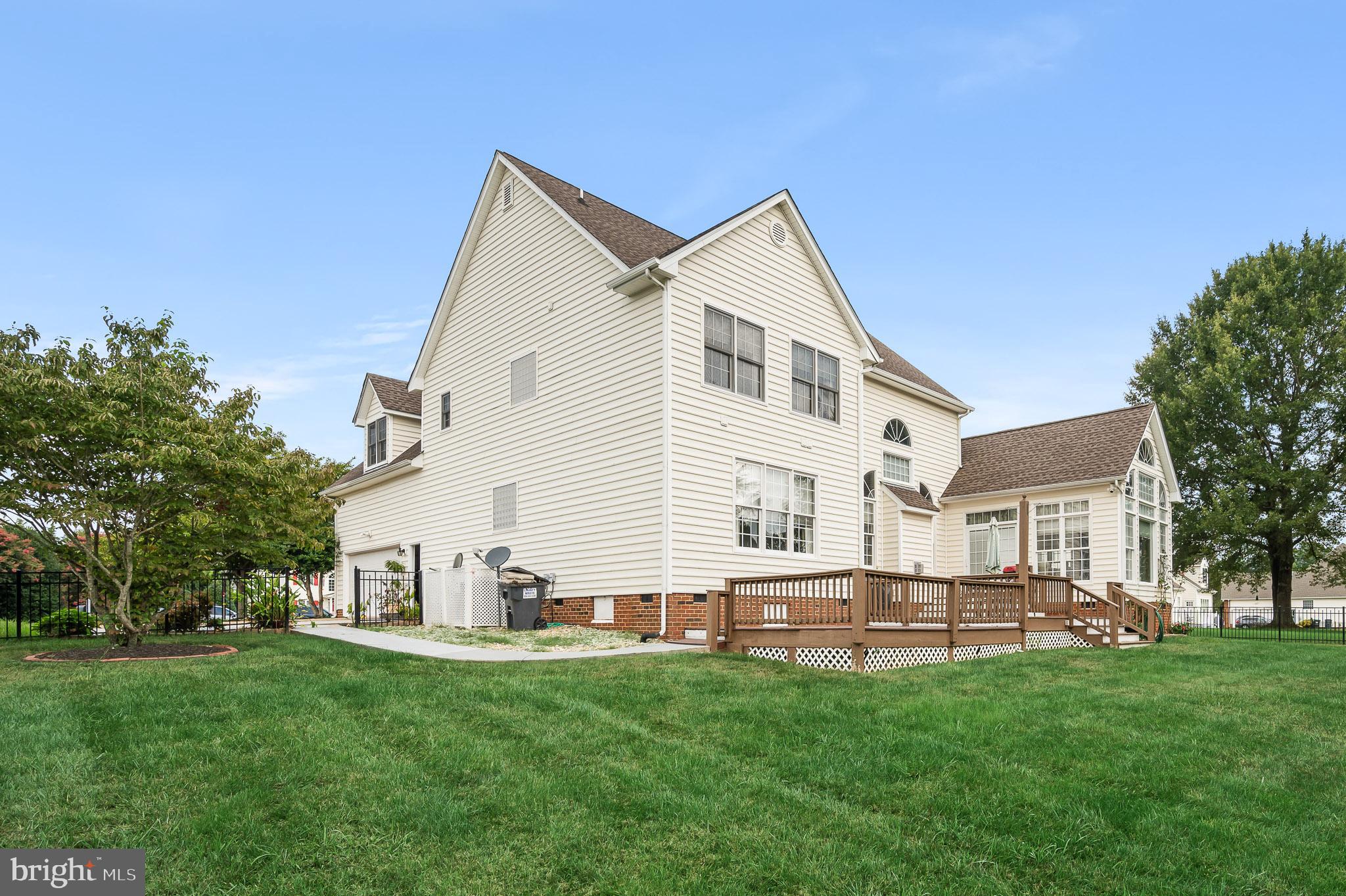 RIVERS BEND - Residential