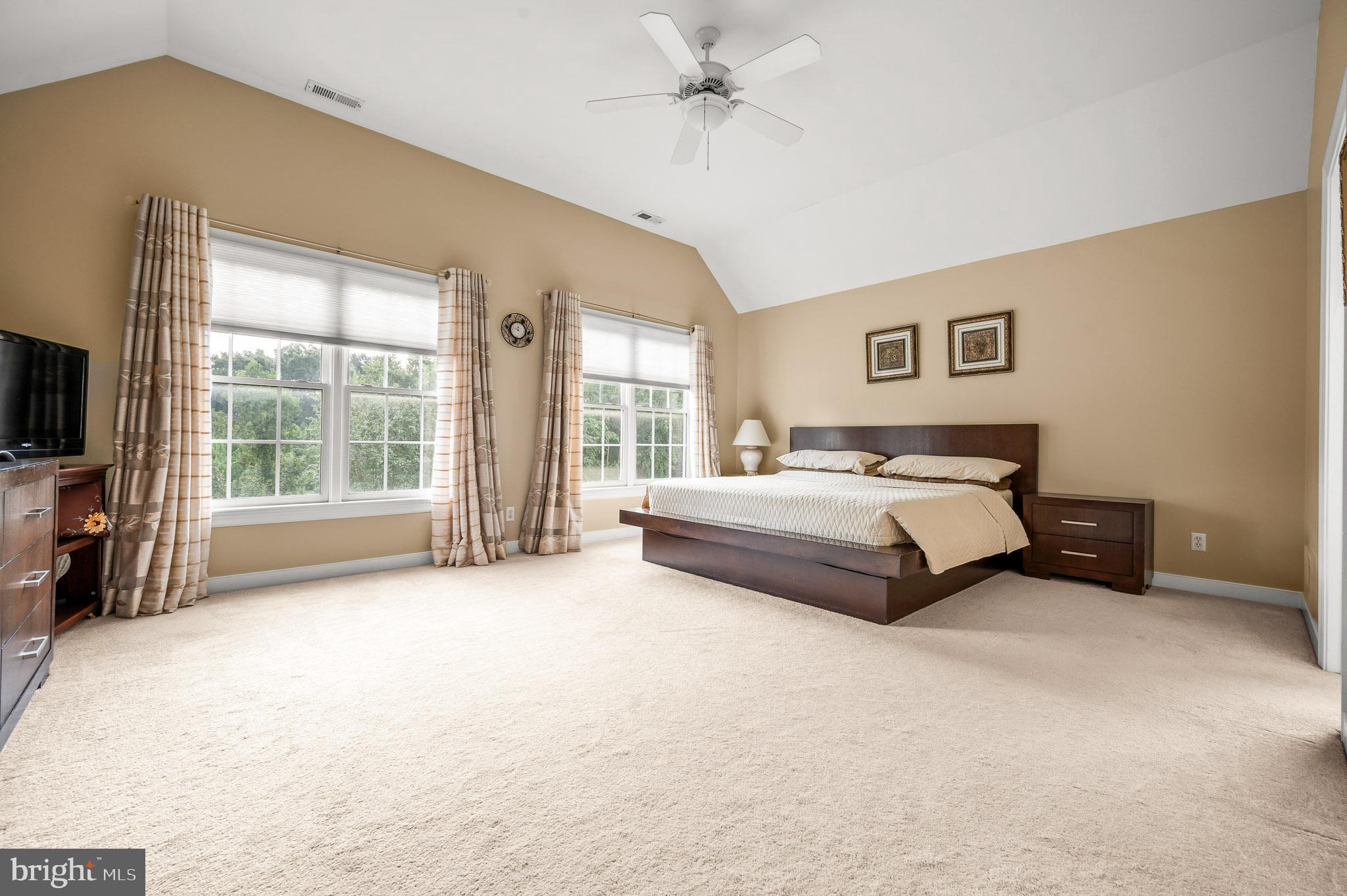 RIVERS BEND - Residential