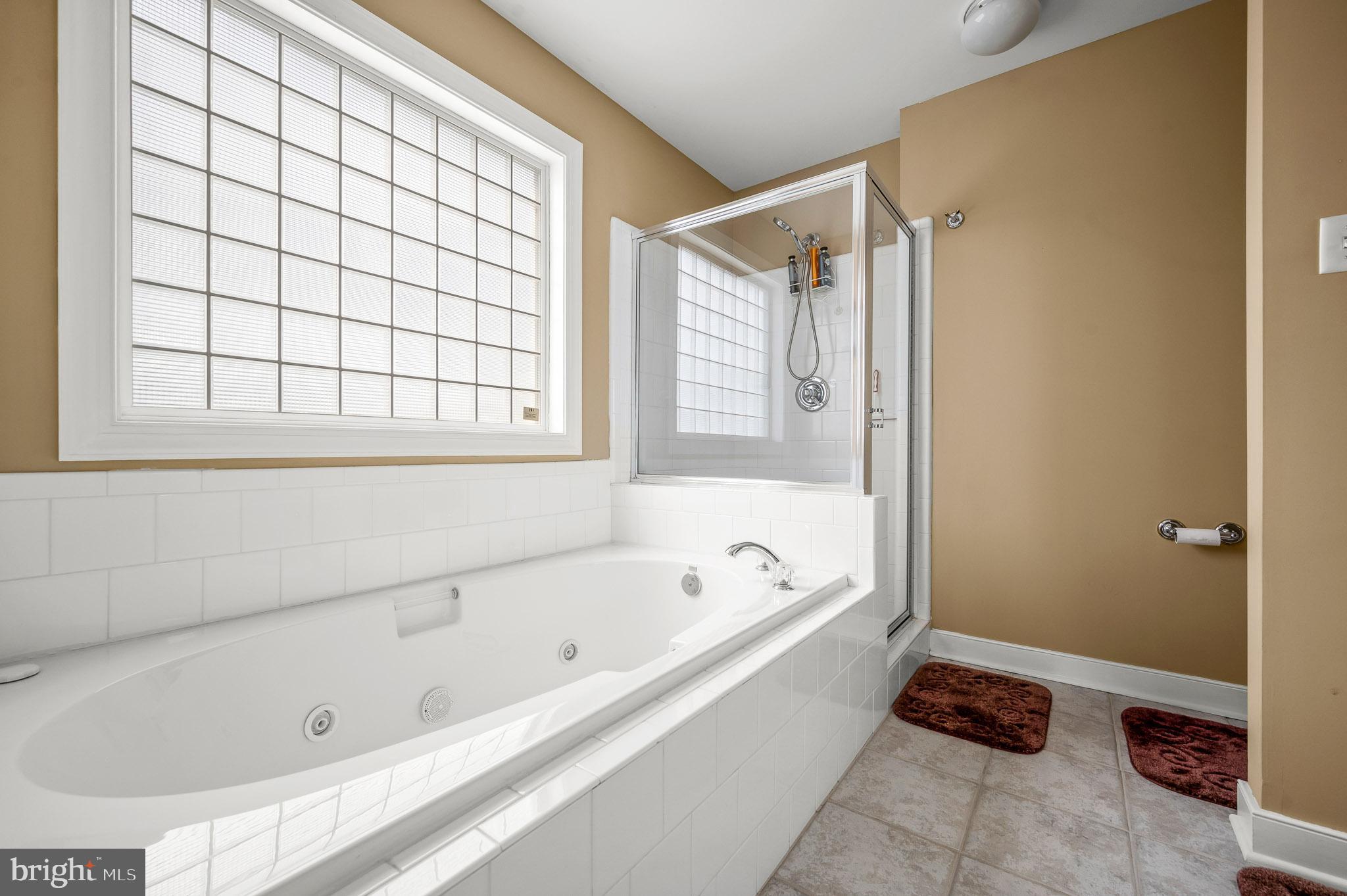 RIVERS BEND - Residential