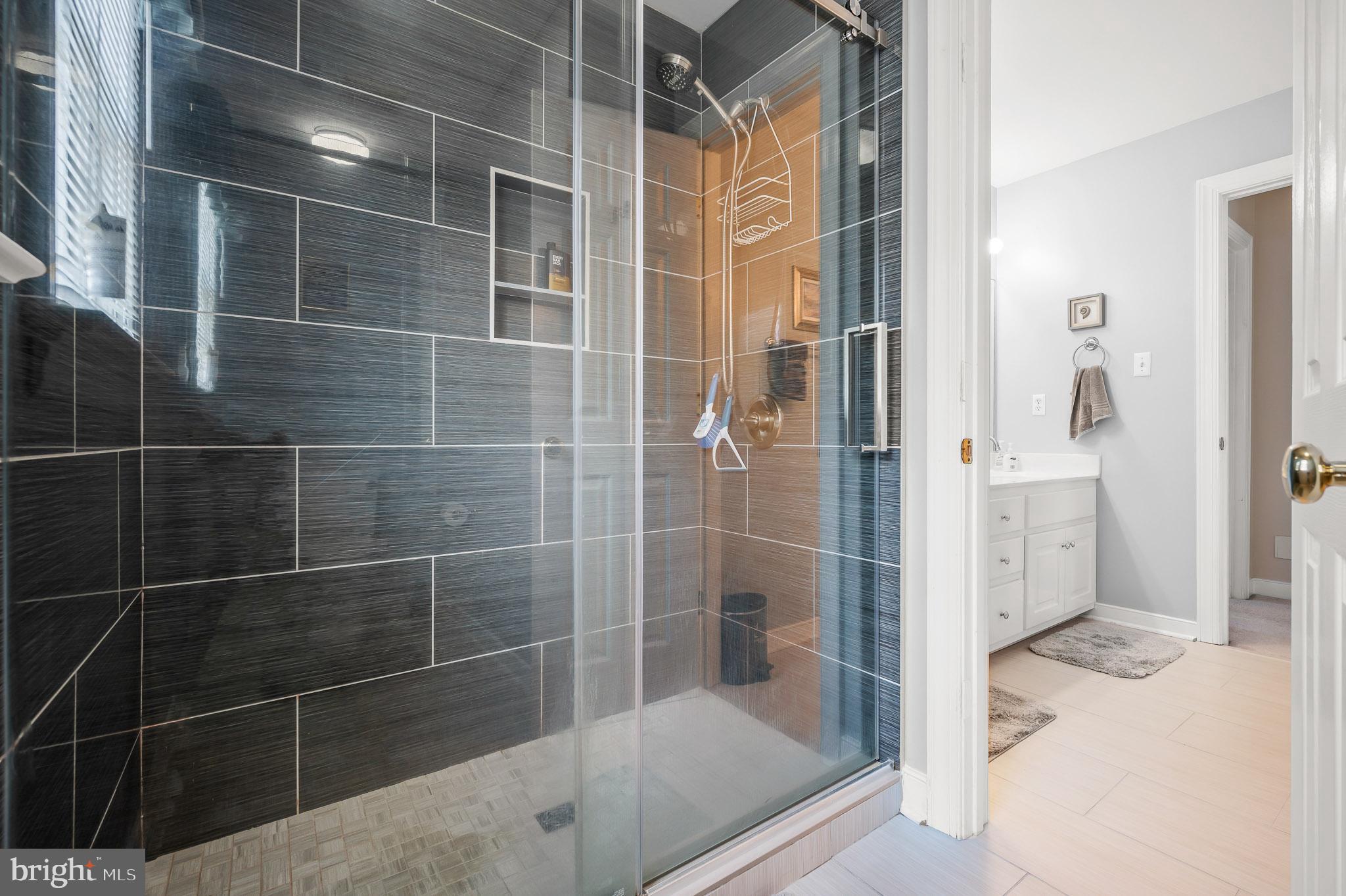 RIVERS BEND - Residential