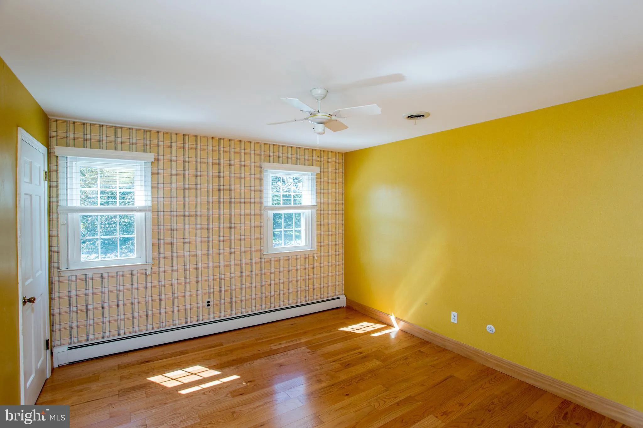 Doylestown, Pennsylvania 18901, United States, 4 Bedrooms Bedrooms, ,3 BathroomsBathrooms,Residential,Contingent,188542