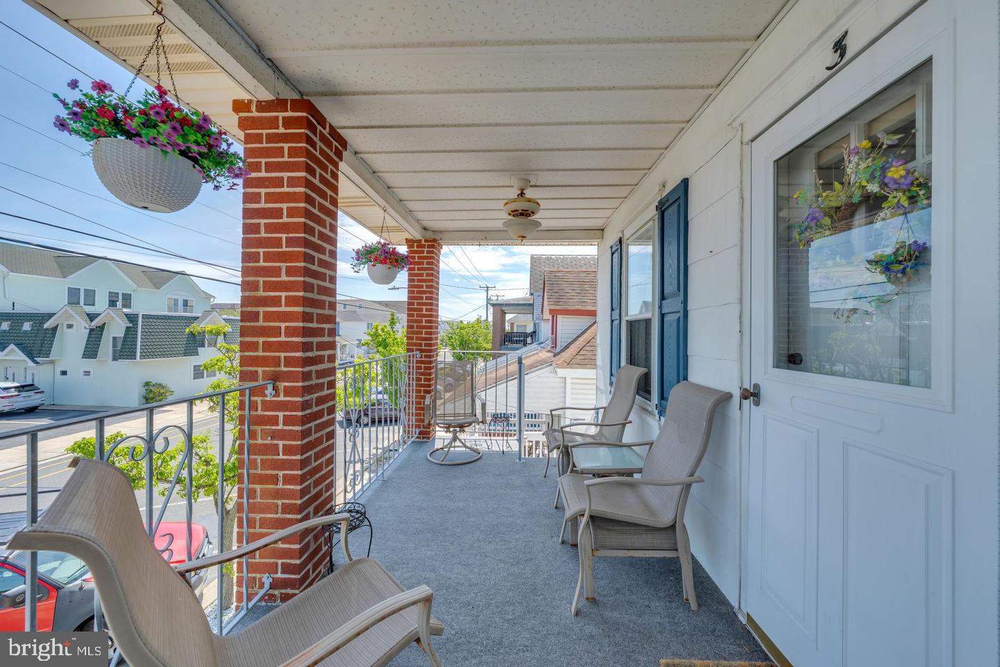 210 E. HAND AVENUE UNIT 3
