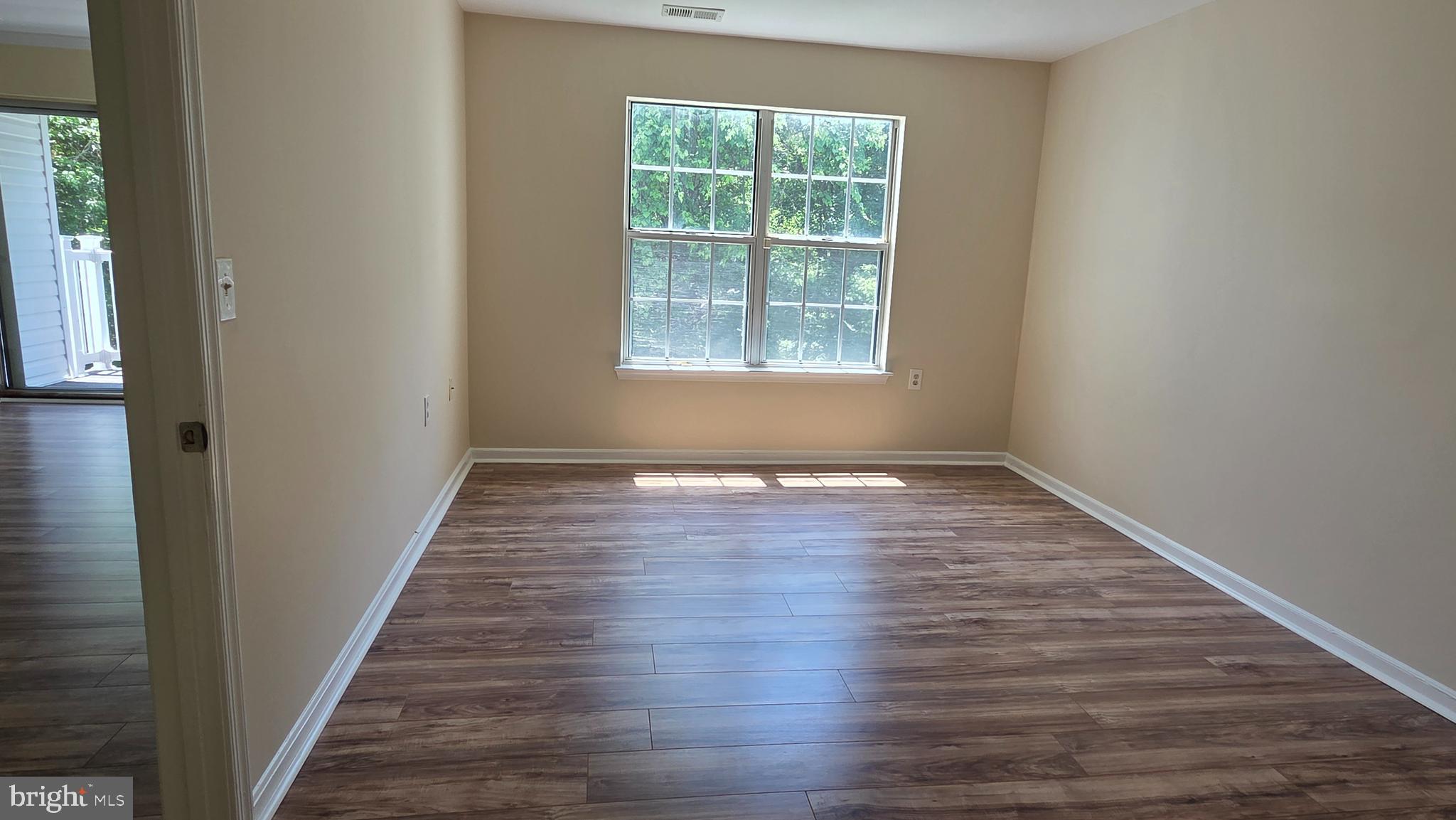 CHURCHILL VIEW - Residential Lease