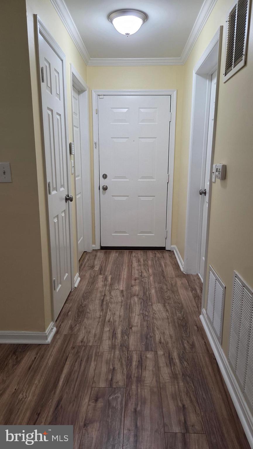 CHURCHILL VIEW - Residential Lease