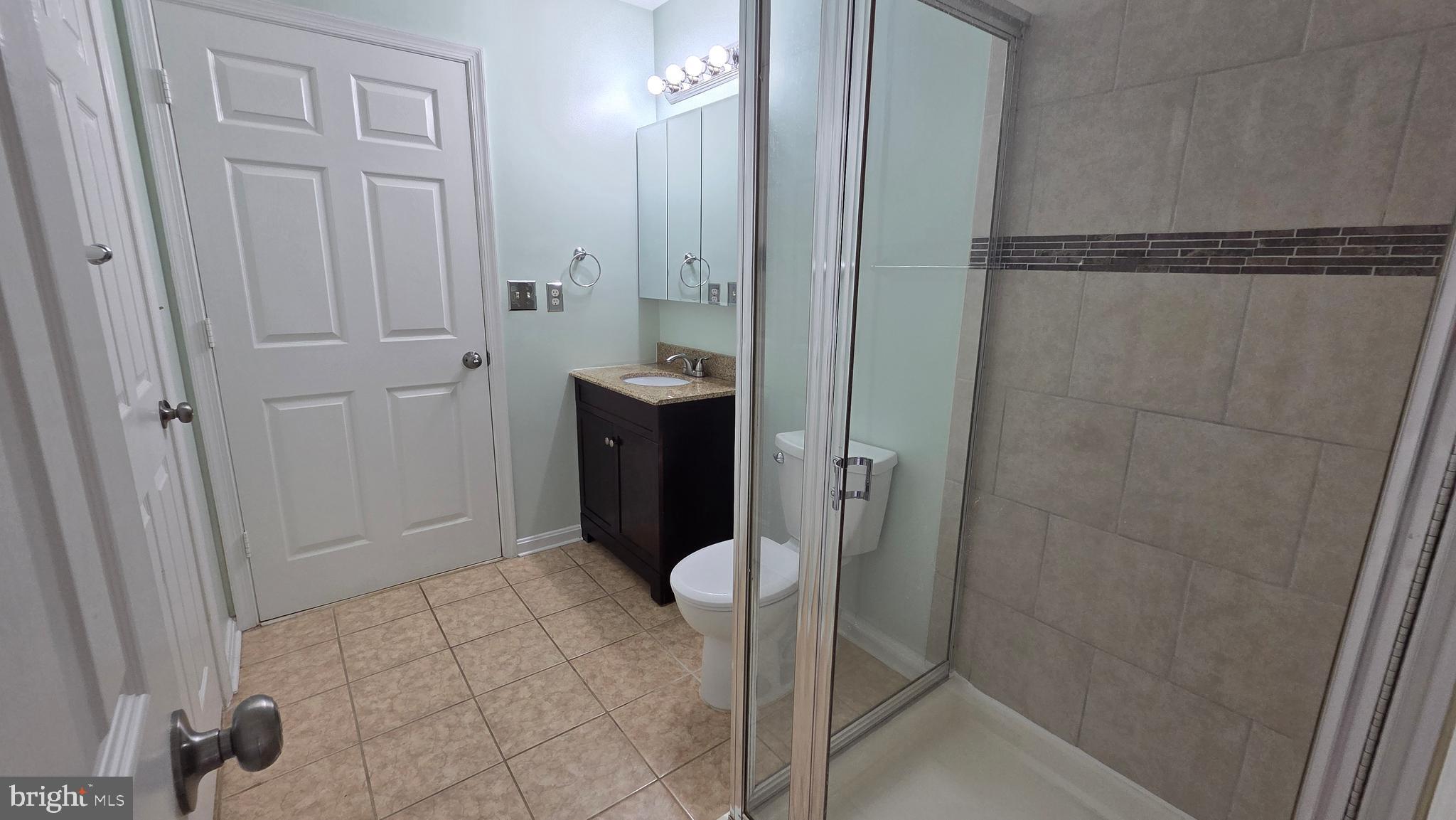 CHURCHILL VIEW - Residential Lease