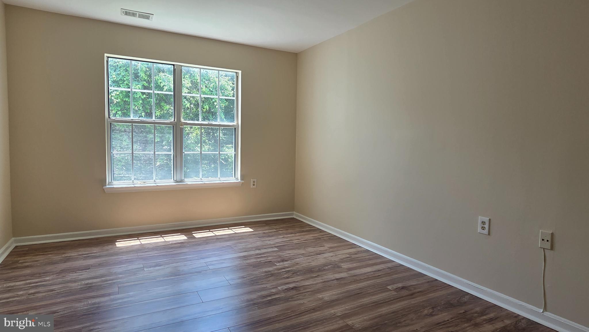 CHURCHILL VIEW - Residential Lease