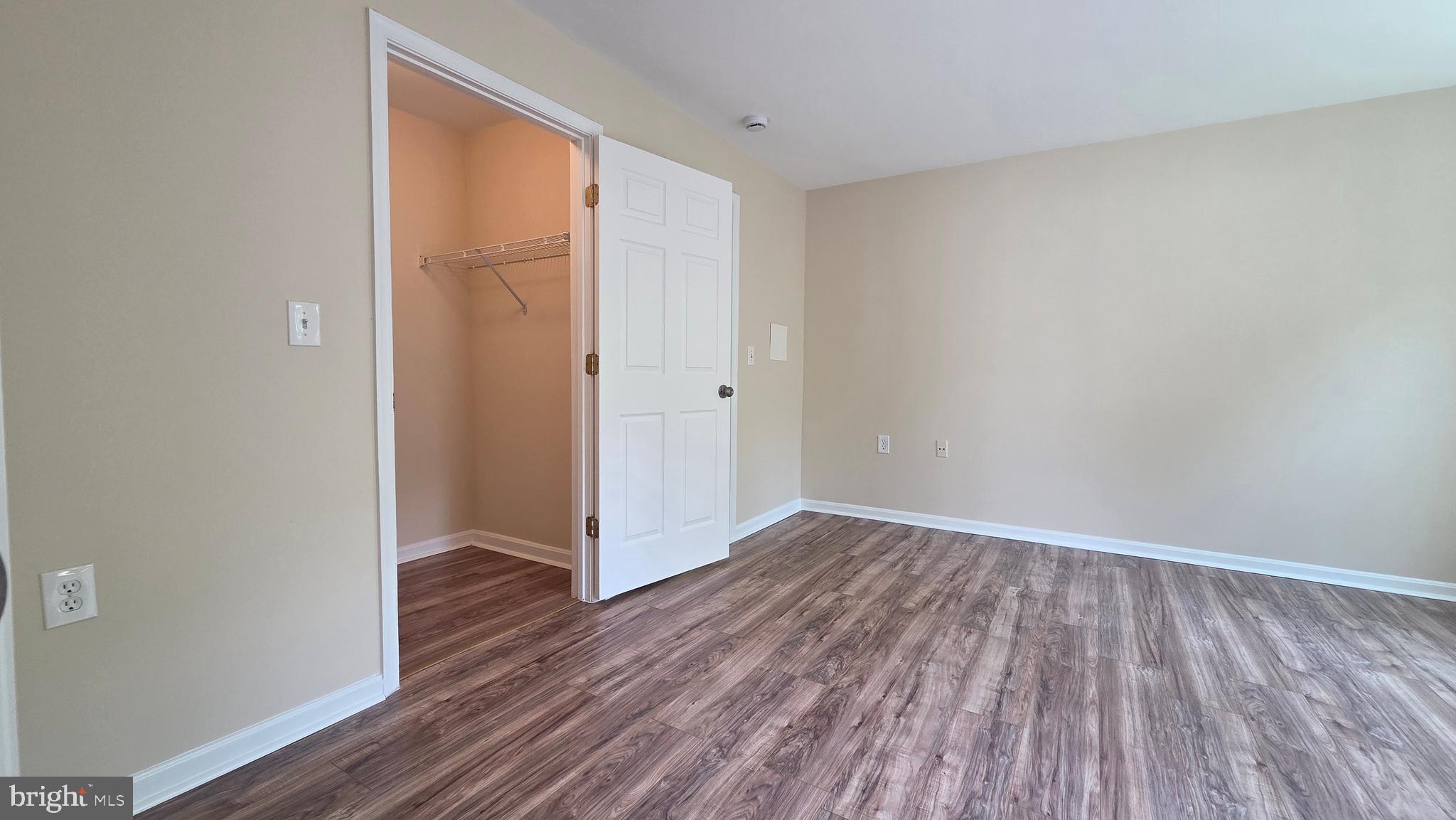 CHURCHILL VIEW - Residential Lease