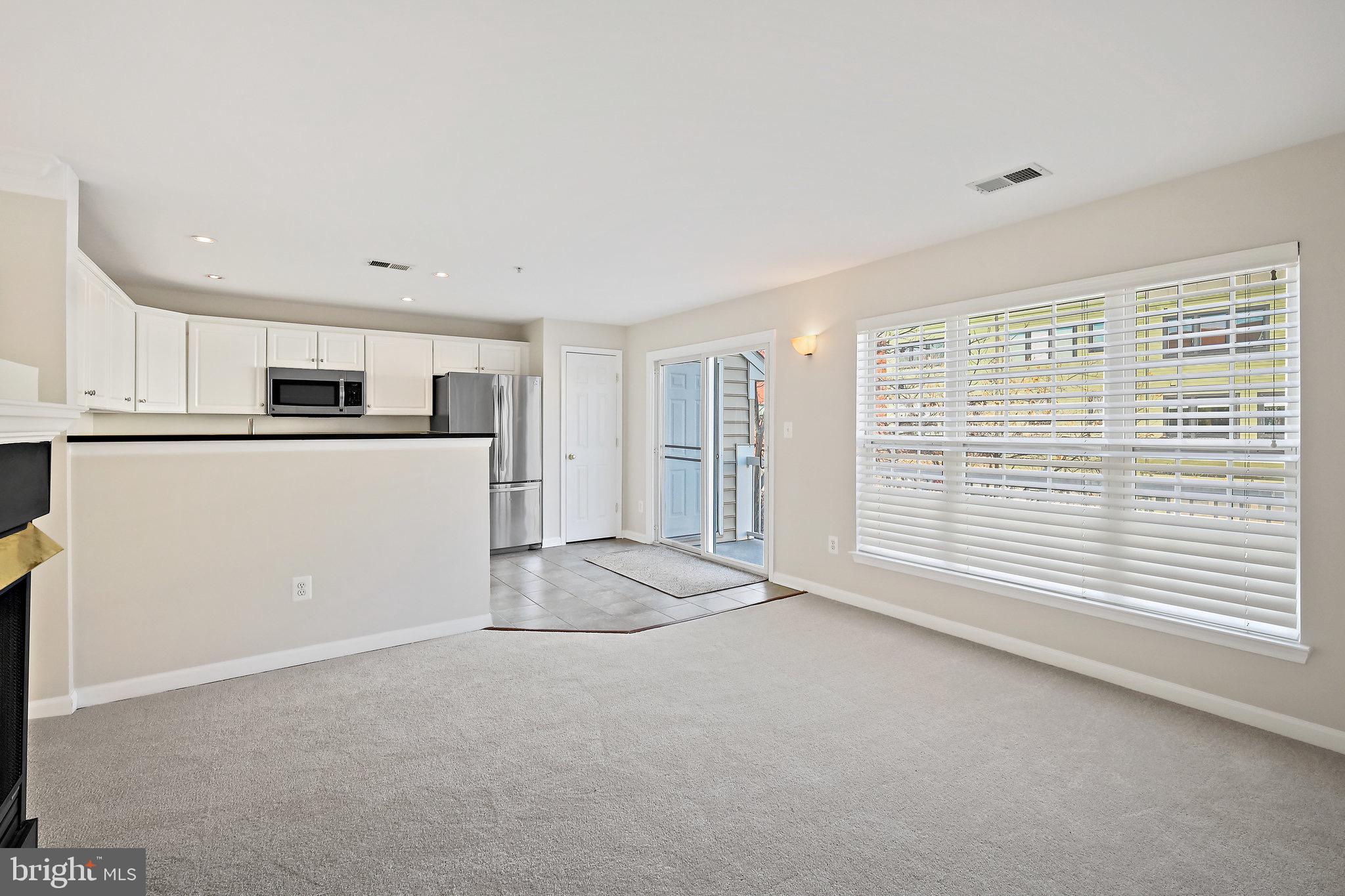 CAMERON STATION - Residential