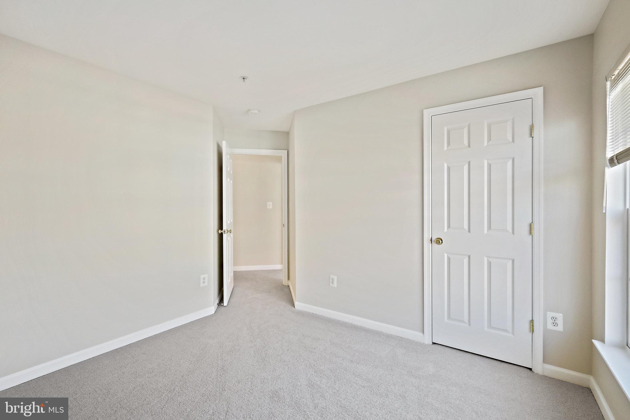 CAMERON STATION - Residential