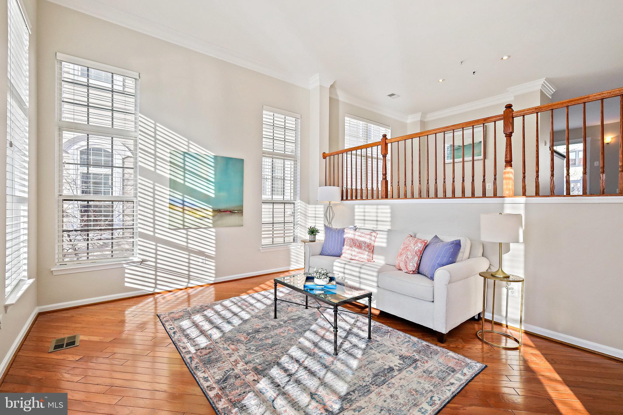 CAMERON STATION - Residential