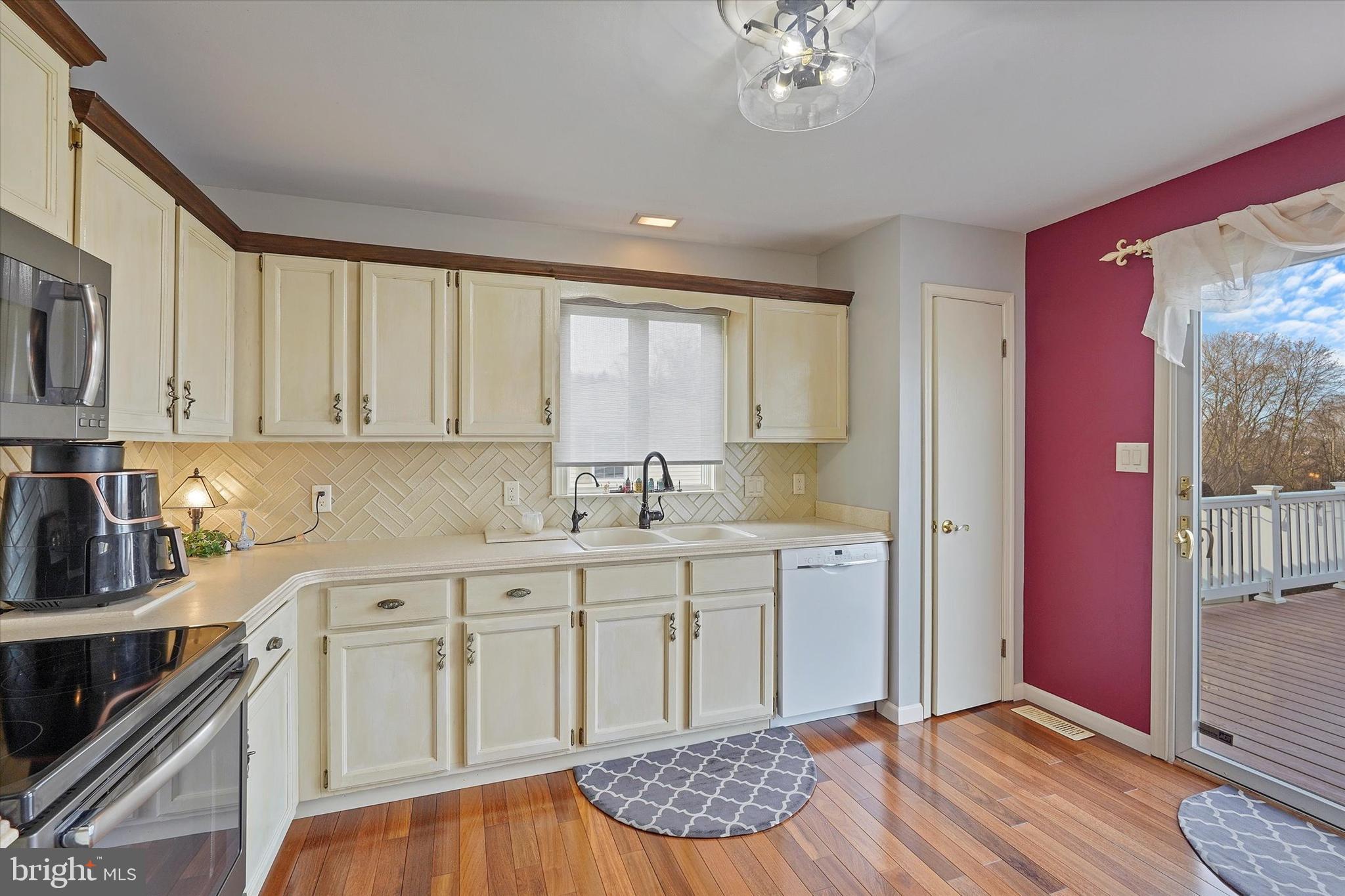 NORTH CODORUS TWP - Residential