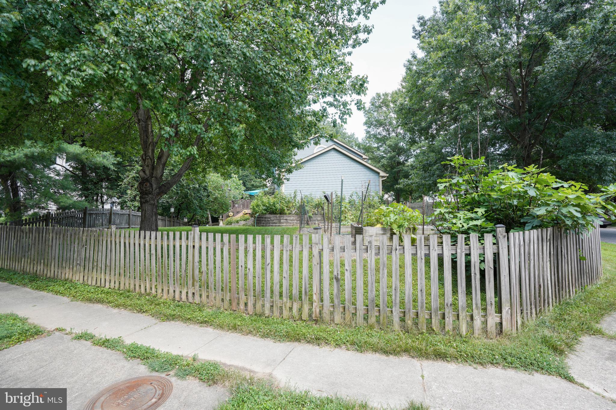 HICKORY RIDGE - Residential