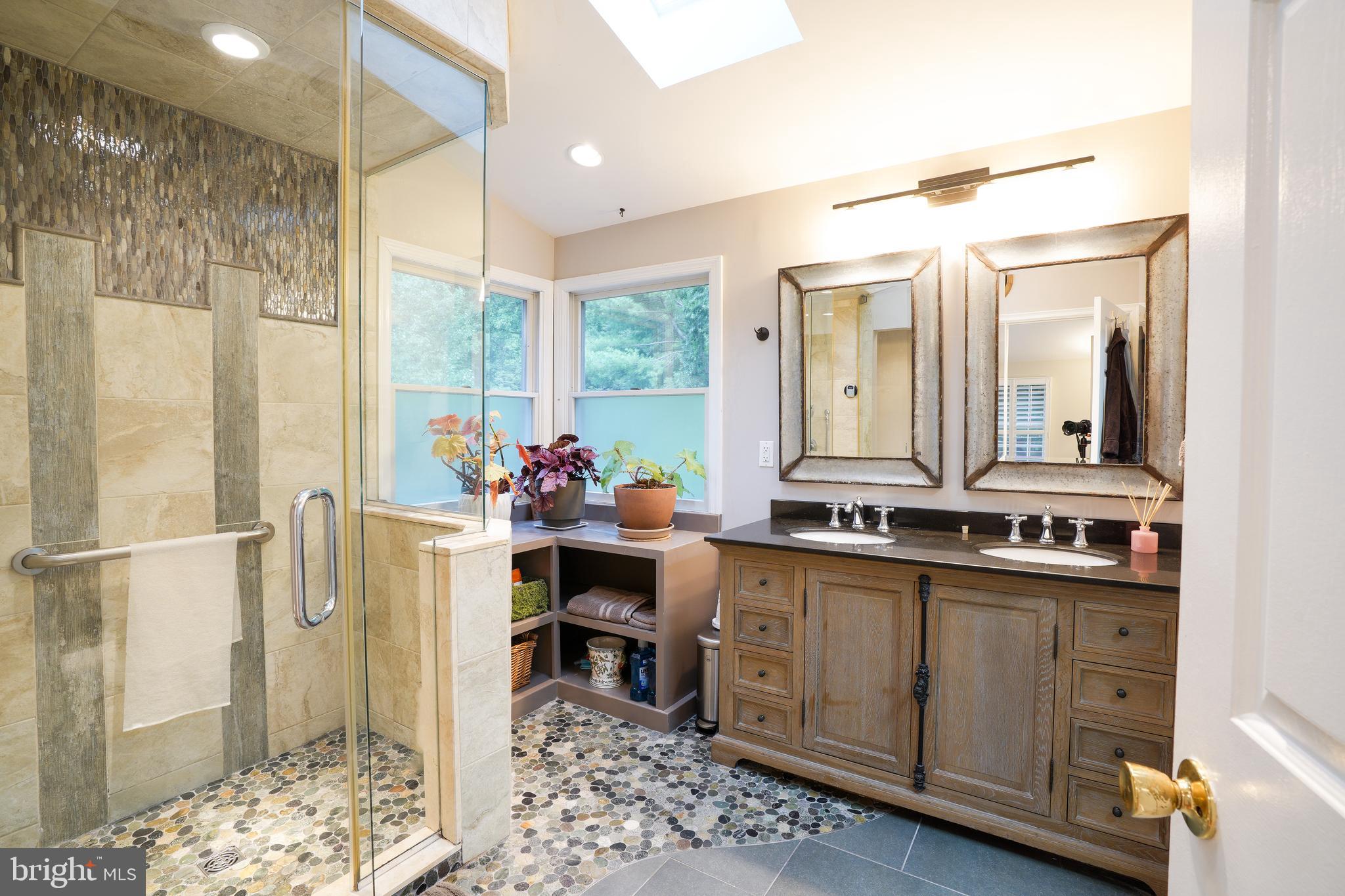 HICKORY RIDGE - Residential