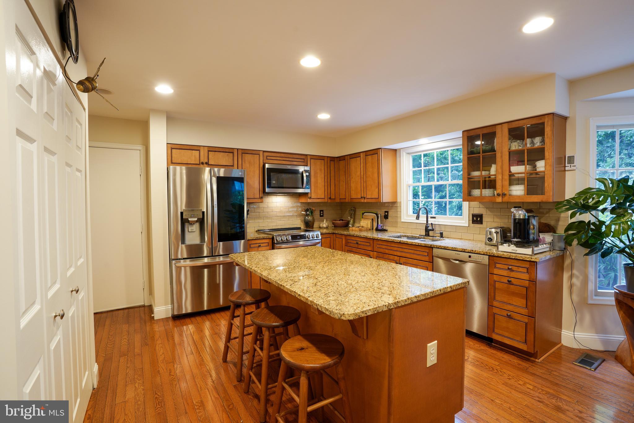 HICKORY RIDGE - Residential