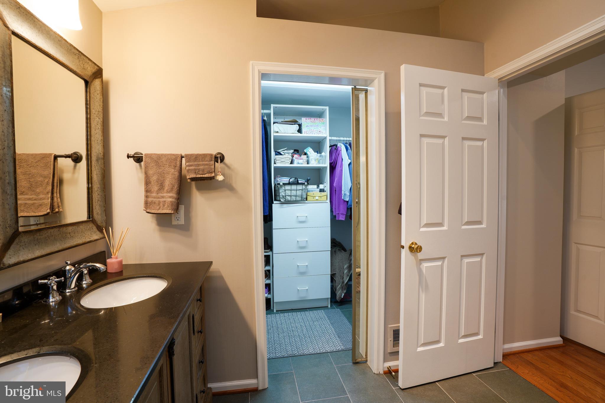 HICKORY RIDGE - Residential