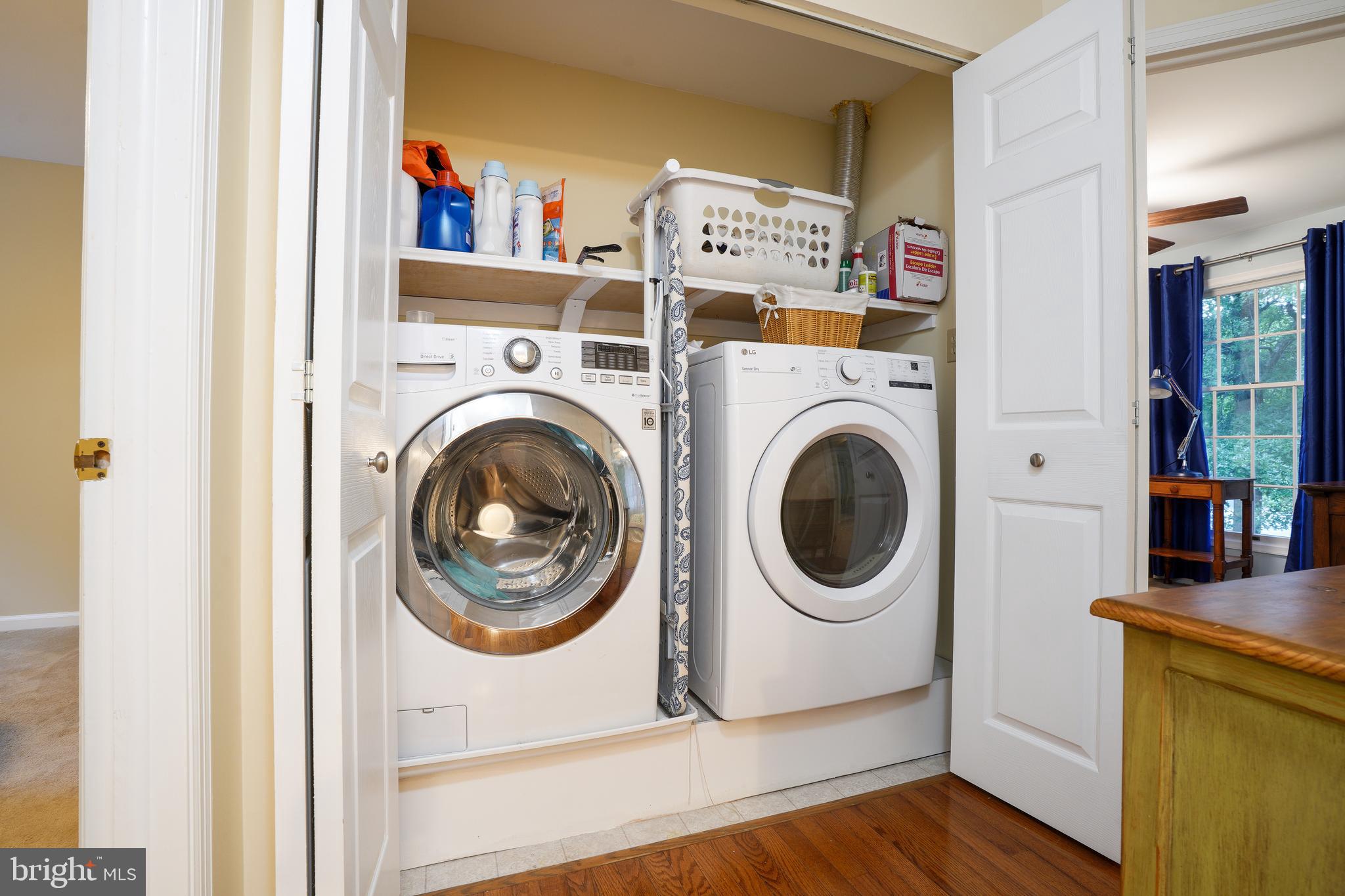 HICKORY RIDGE - Residential