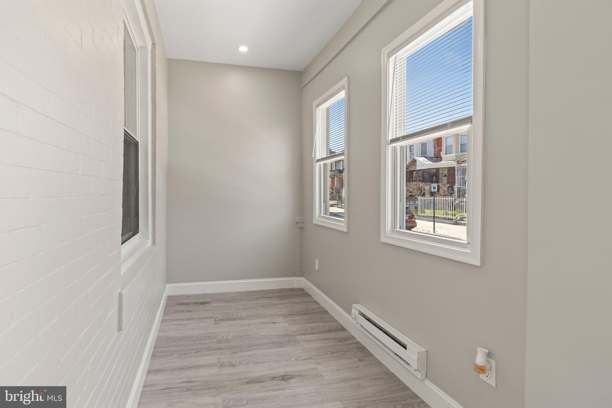 HUNTING PARK - Residential