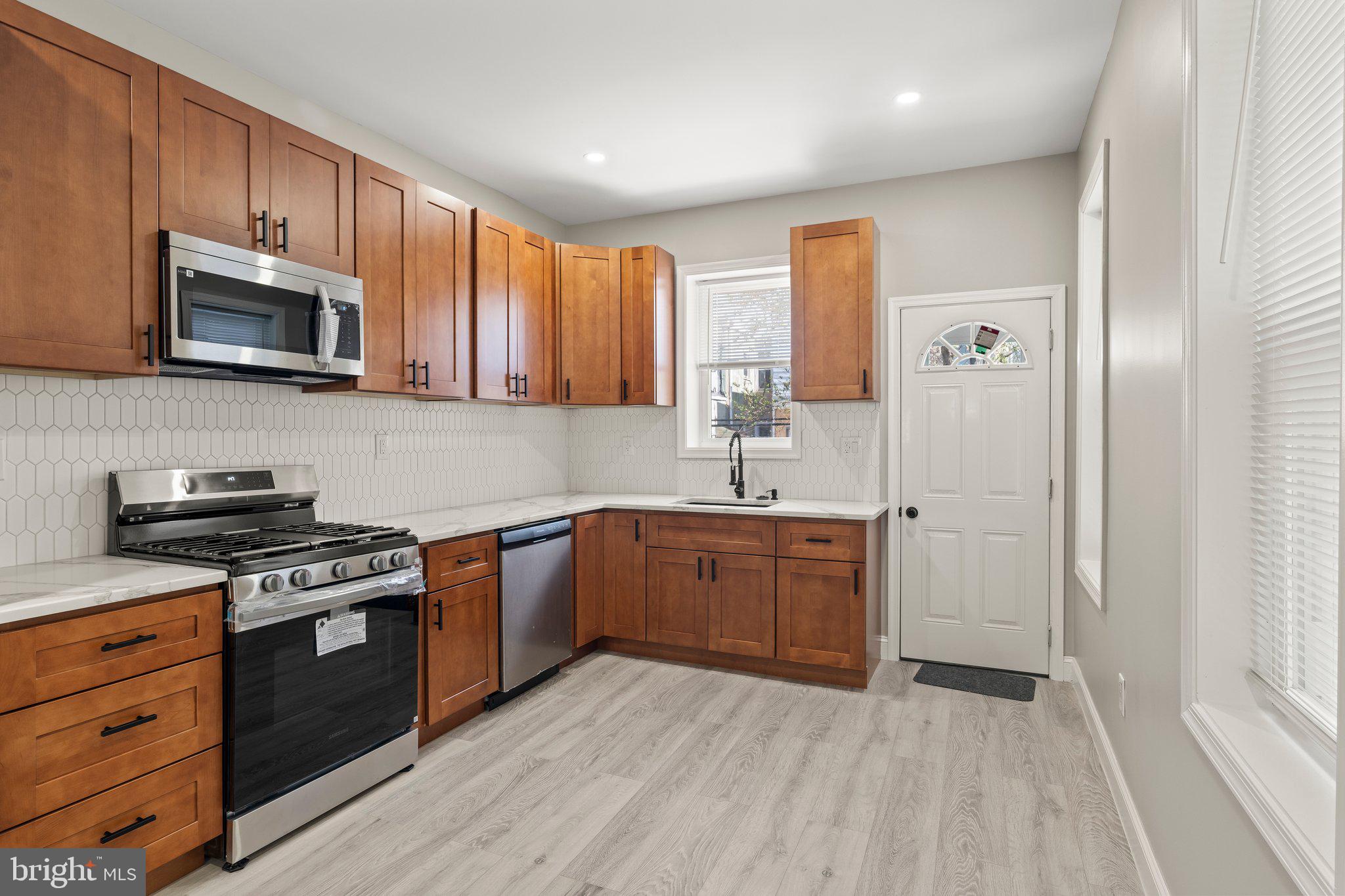 HUNTING PARK - Residential