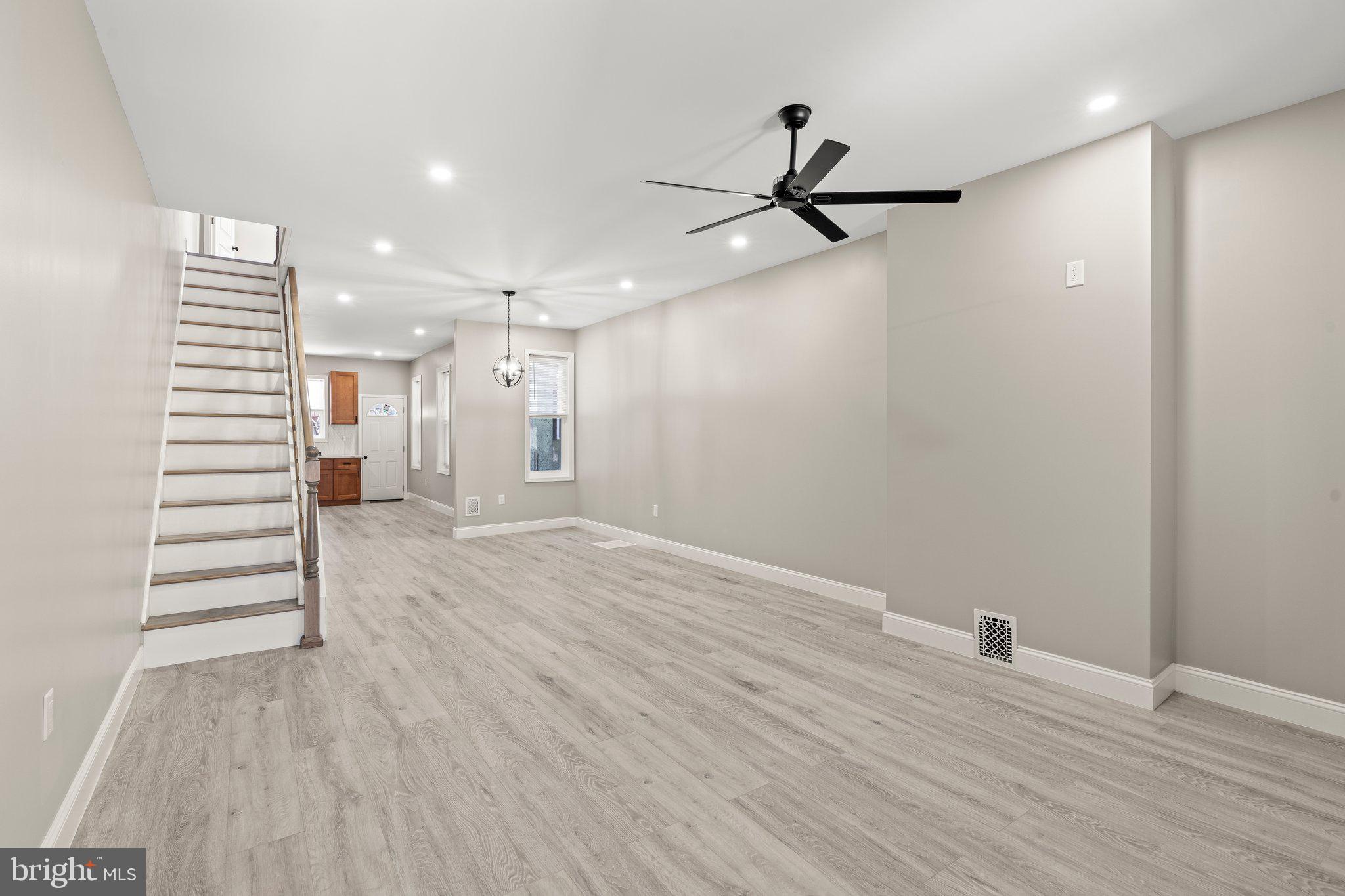 HUNTING PARK - Residential