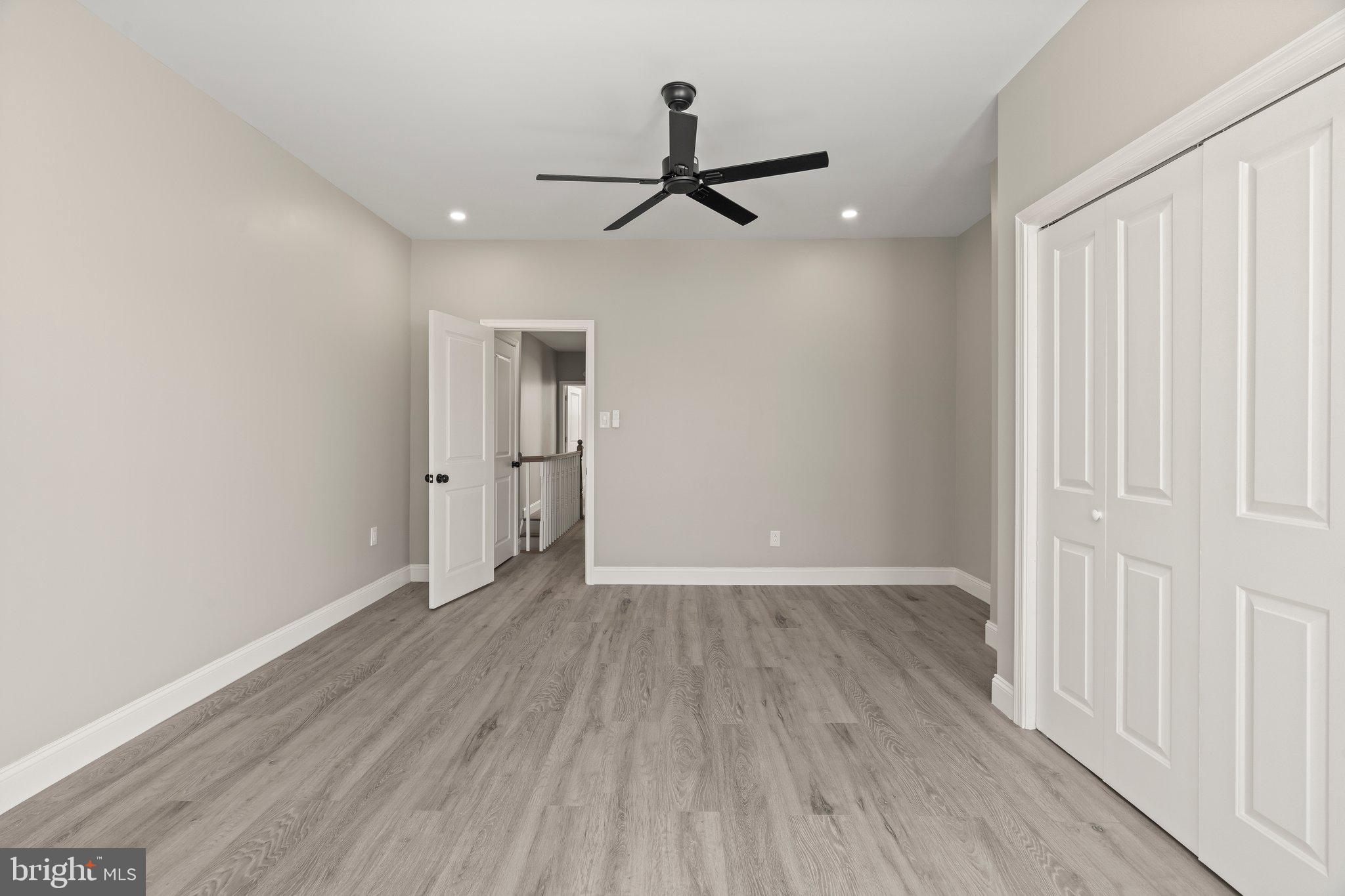 HUNTING PARK - Residential