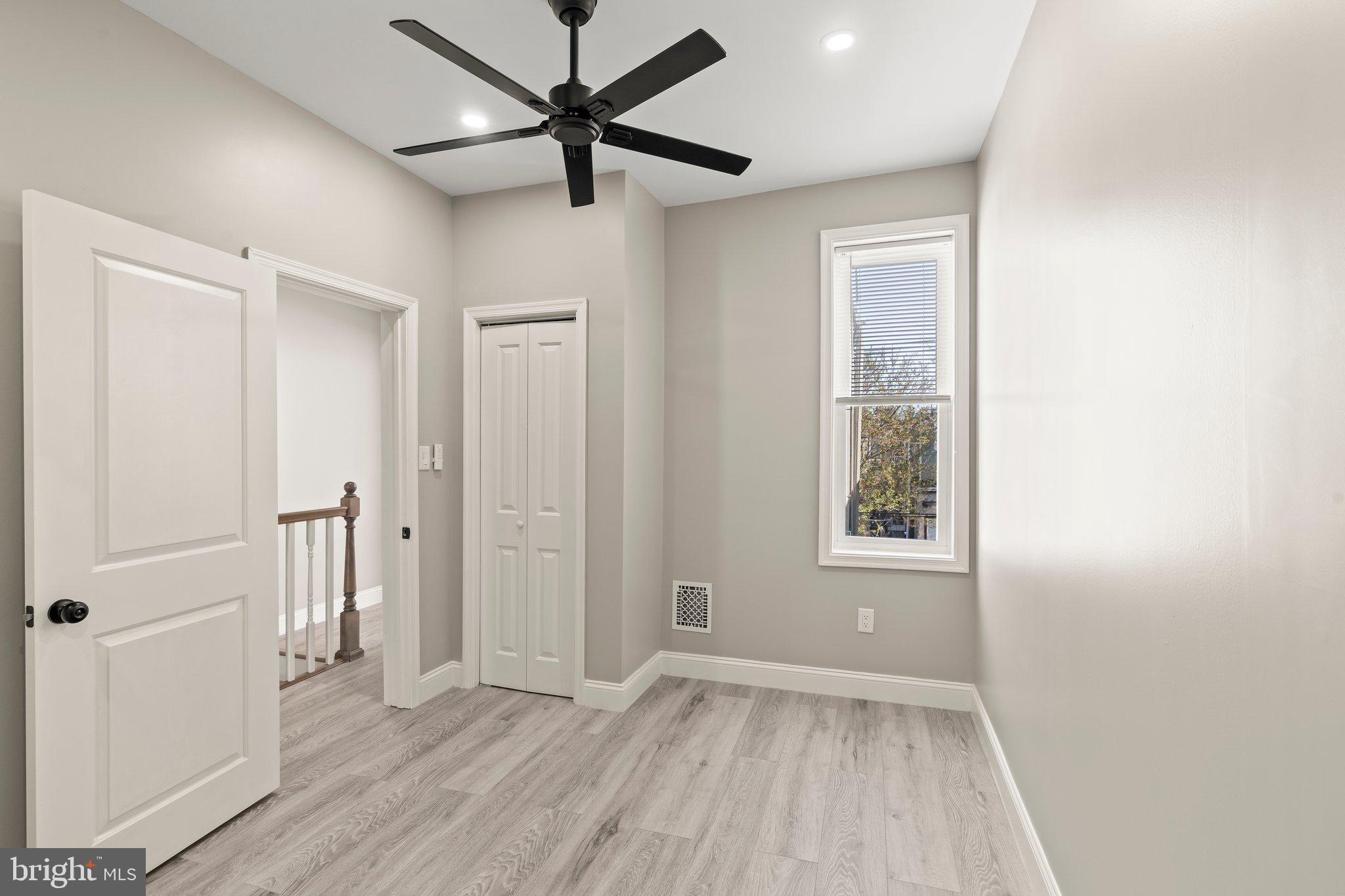 HUNTING PARK - Residential