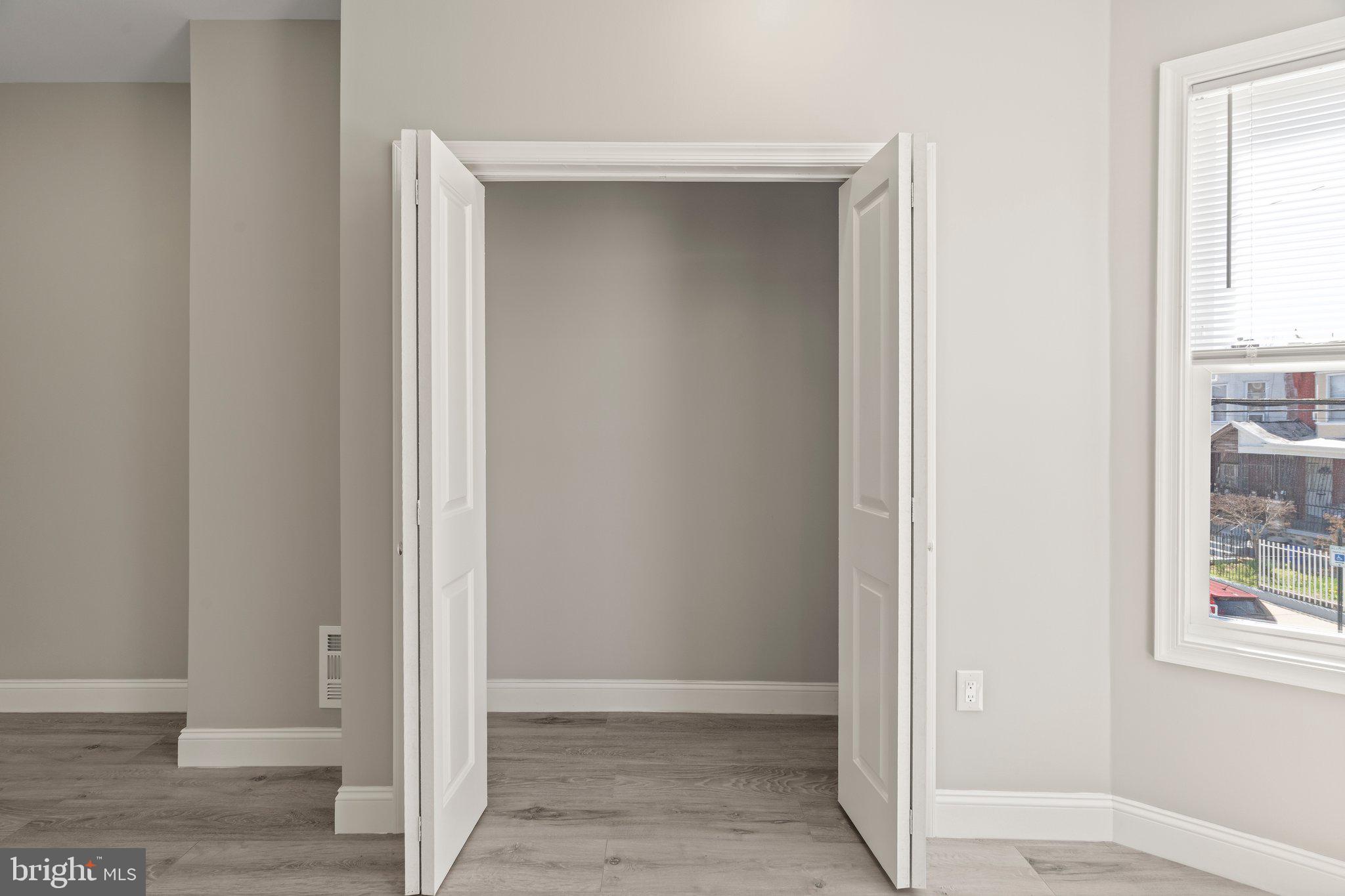 HUNTING PARK - Residential