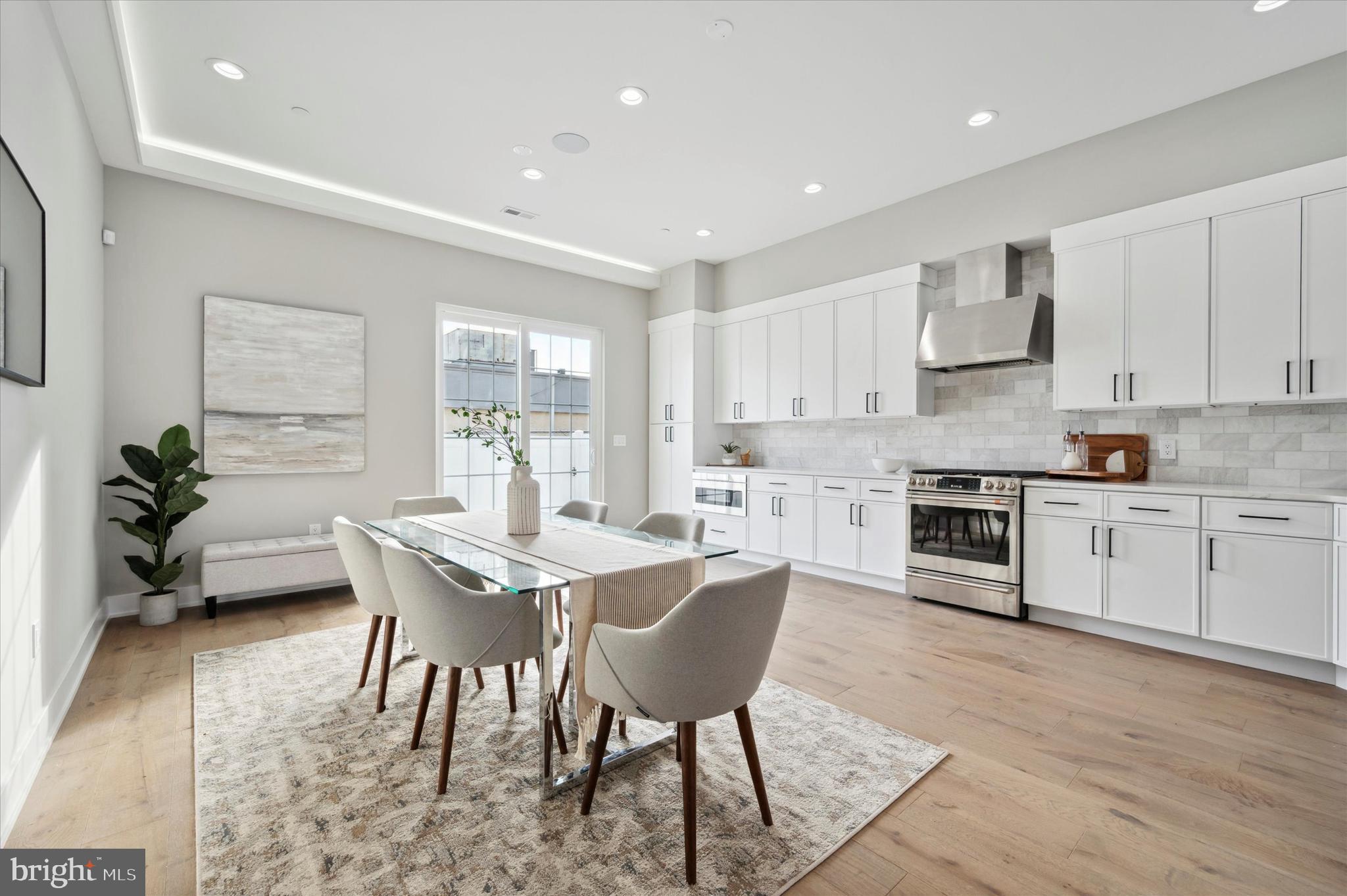 PHILADELPHIA (SOUTH) - Residential Lease