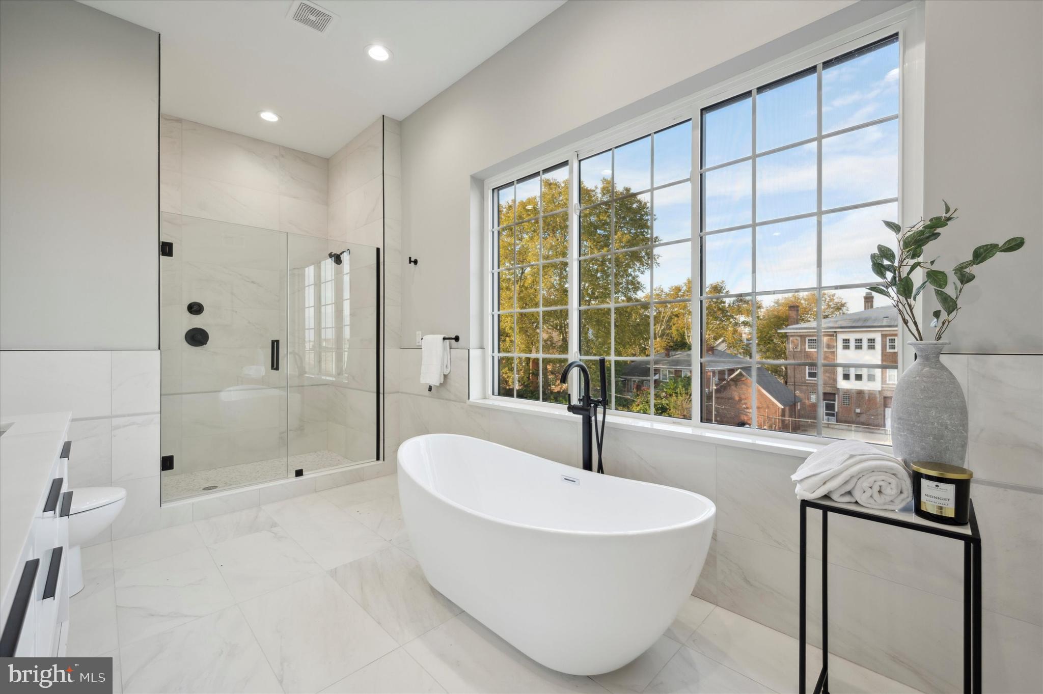 PHILADELPHIA (SOUTH) - Residential Lease