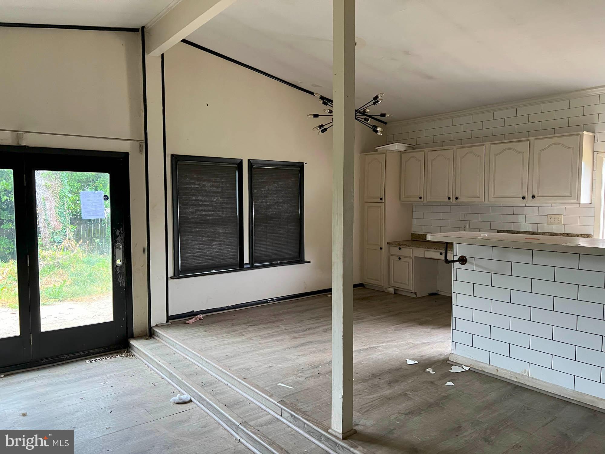 4761 BONNIE BRAE ROAD