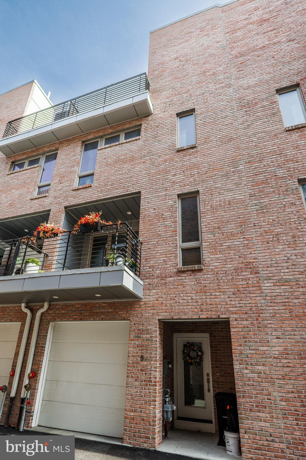 Photo of 119 Greenwich Street #UNIT 5, PHILADELPHIA, PA 19147 (MLS # PAPH2678624)