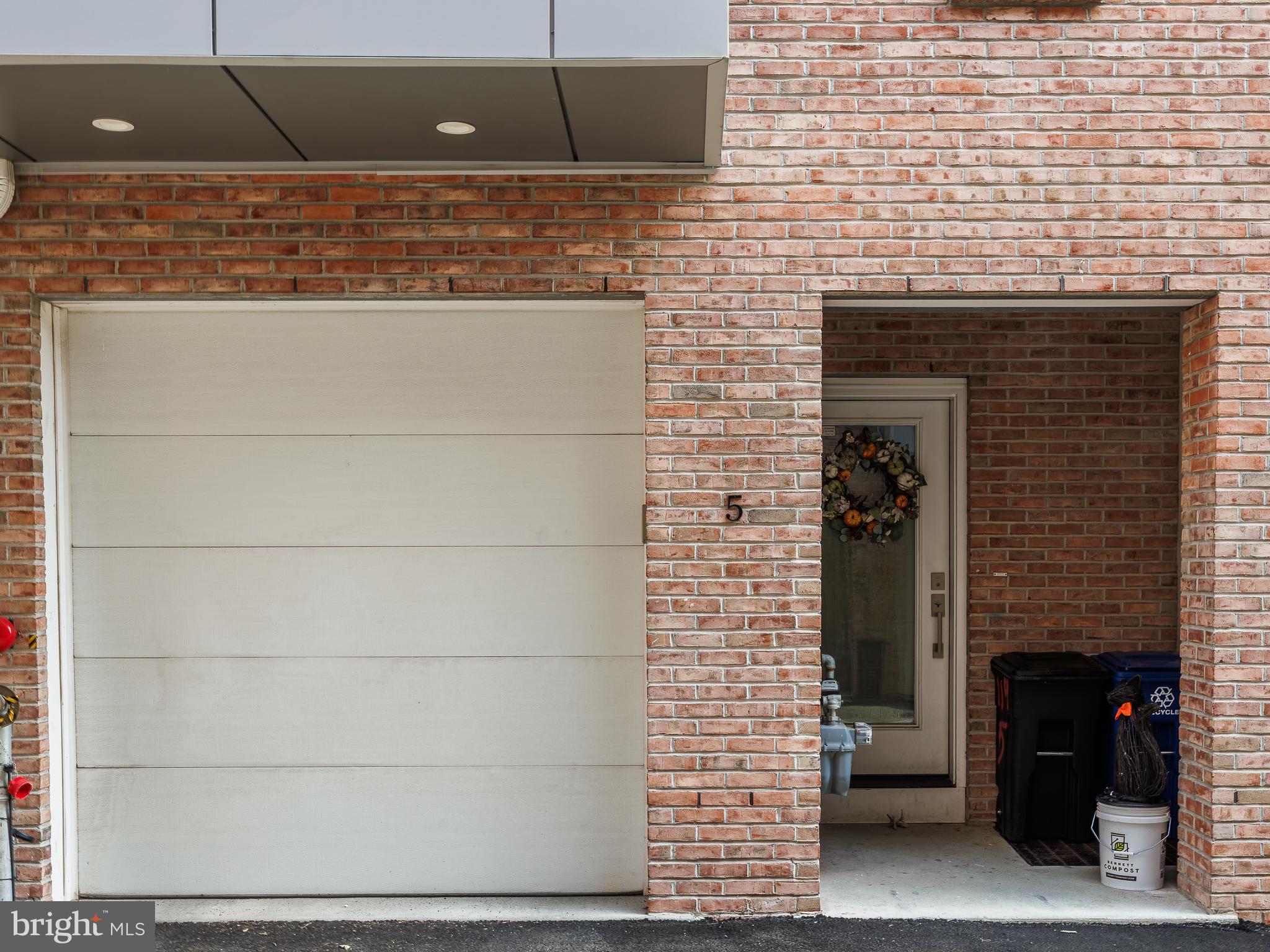 119 GREENWICH STREET UNIT 5