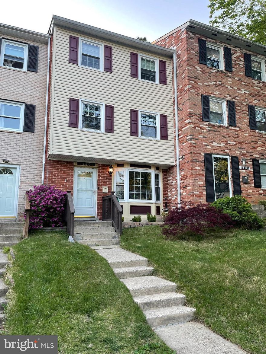 Lovingly maintained and upgraded home.  2 Full upgraded baths.  3 bedrooms.
Newer windows. Upgraded countertops, HVAC and SS appliances. Level walk out backyard. Refinished hardwood flooring, new carpeting and designer touches.