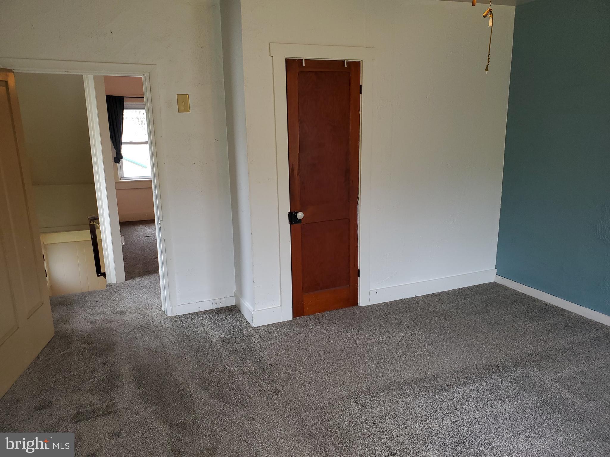 PINE GROVE - Residential