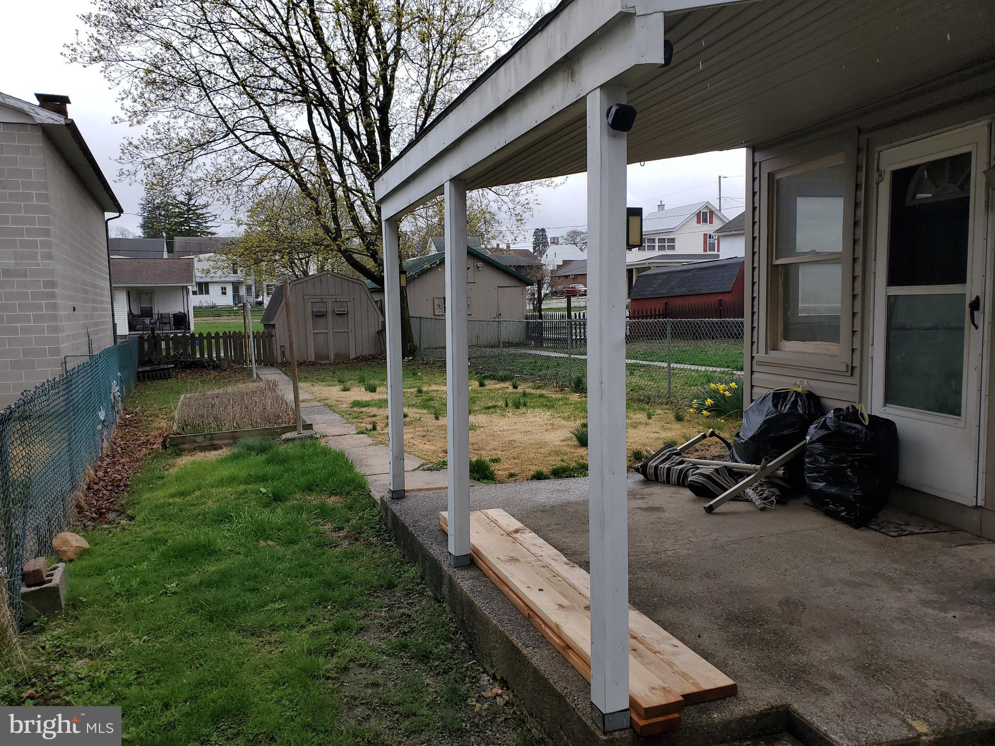 PINE GROVE - Residential